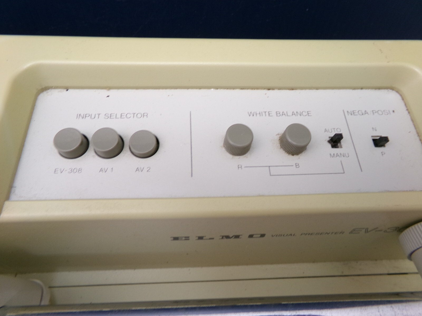 ELMO EV-308 VISUAL PRESENTER MAGNIFIER, DOCUMENT CAMERA