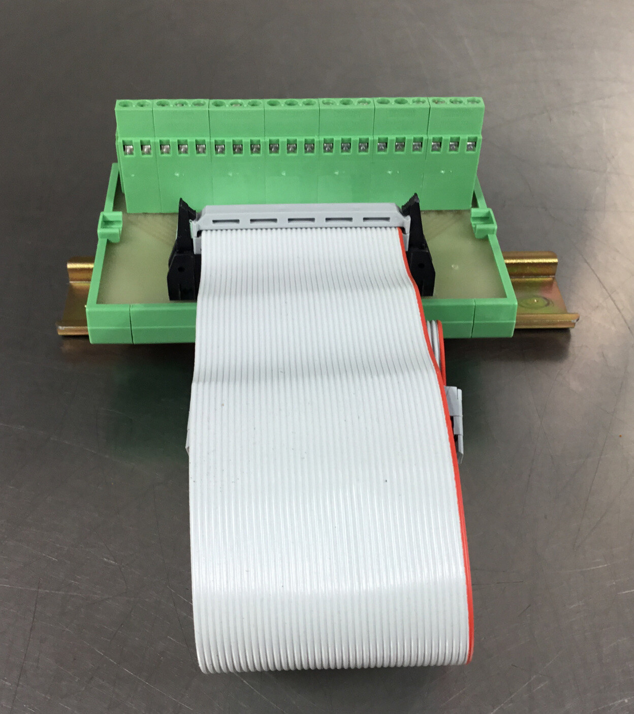 ADVANCED MICRO CONTROL IM-1 INTERFACE MODULE 6 INCH LONG MOUNTING RAIL 3C-11