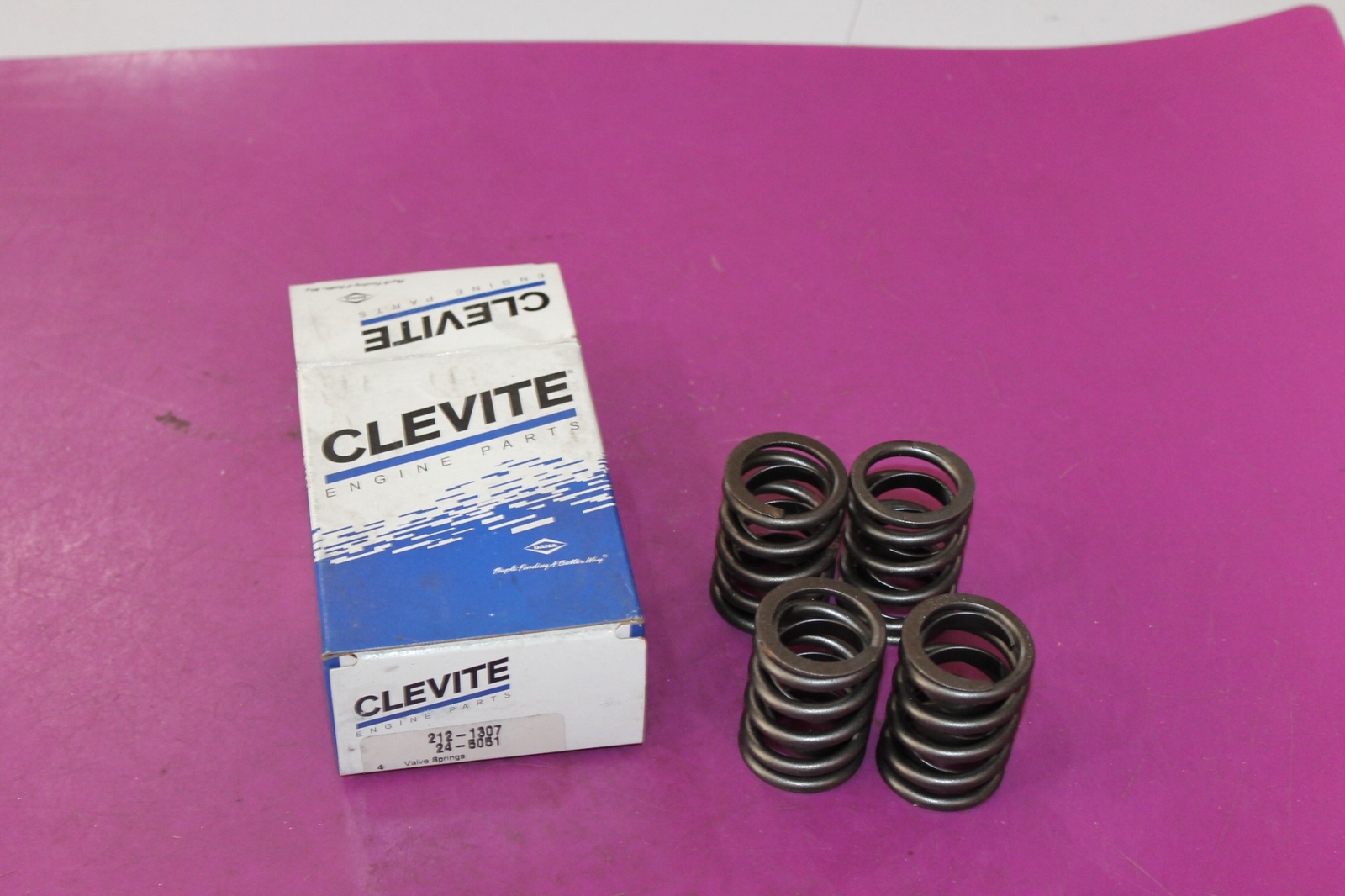 Four (4) Clevite Valve Springs. Part 212-1307. 24-5051. See pic.