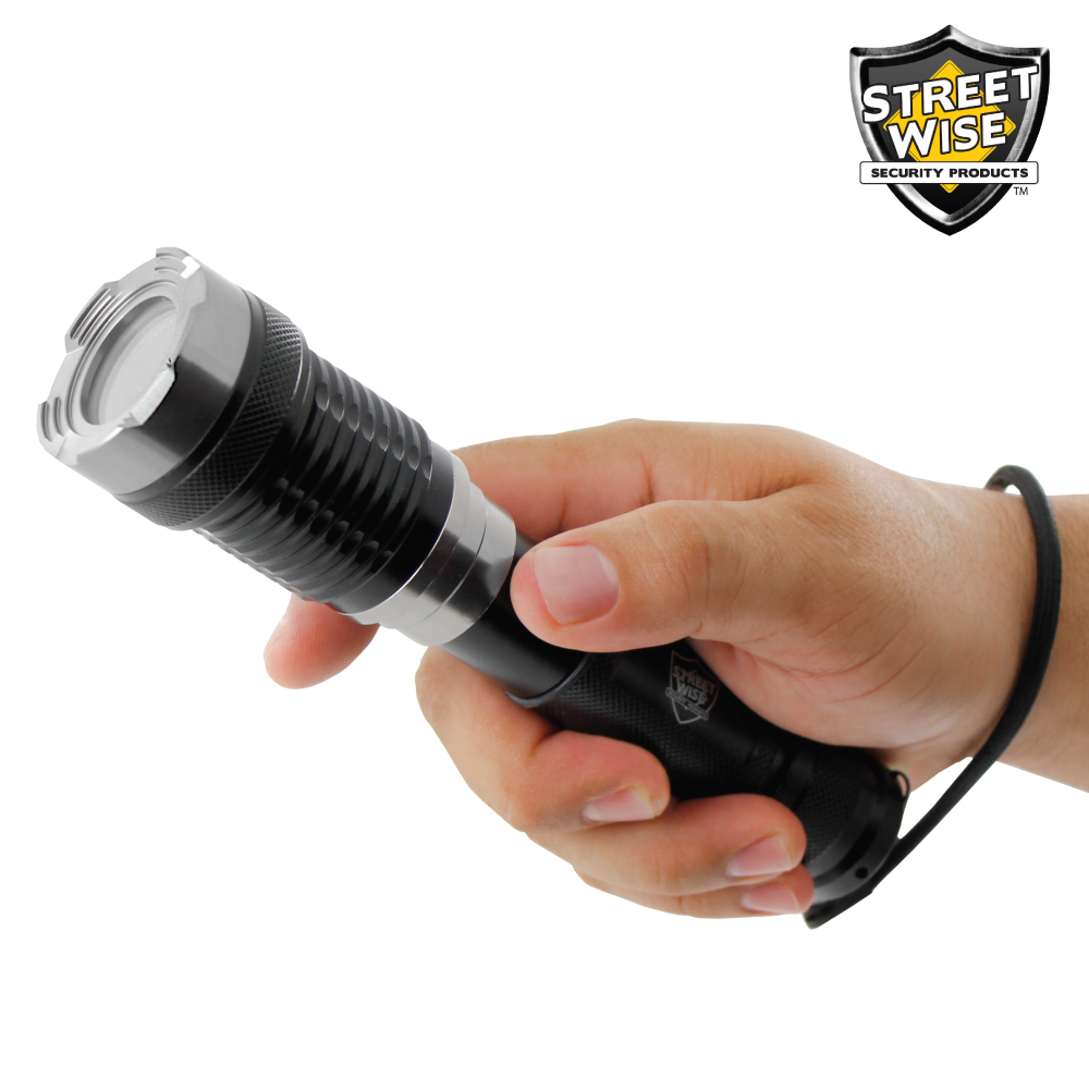 STREETWISE CREE LED RECHARGEABLE FLASHLIGHT WITH TWIST ZOOM-FREE SHIPPING!
