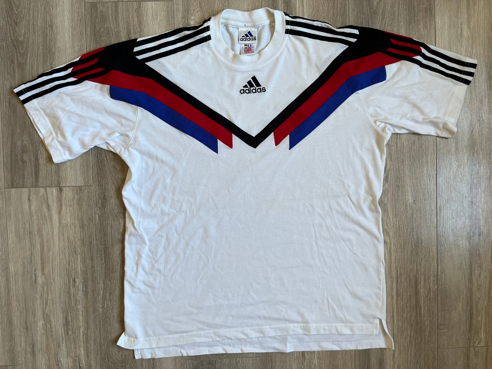 ADIDAS VINTAGE FOOTBALL SHIRT TRAINING 1990s SOCCER JERSEY Y2k White size L