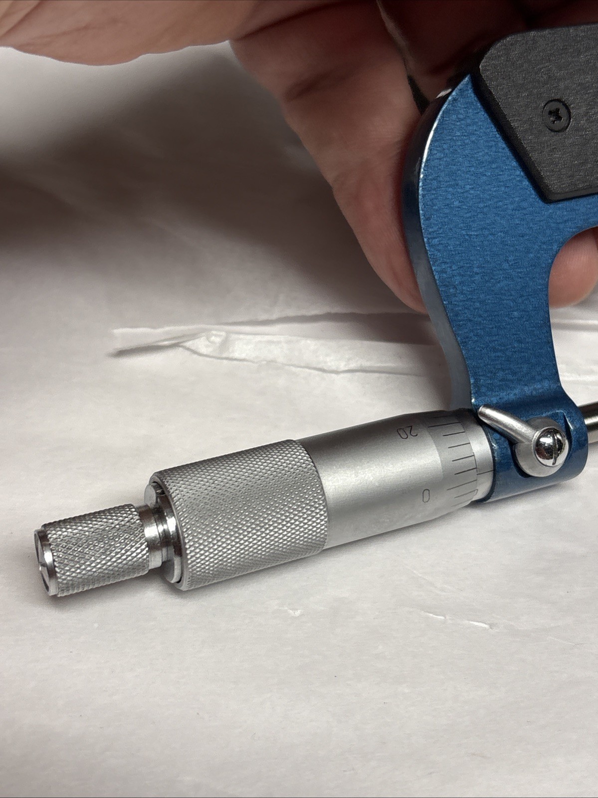 NULINE PRECISION 15° POINT MICROMETER 0-1" RANGE .001" GRADS W/case & Wrench