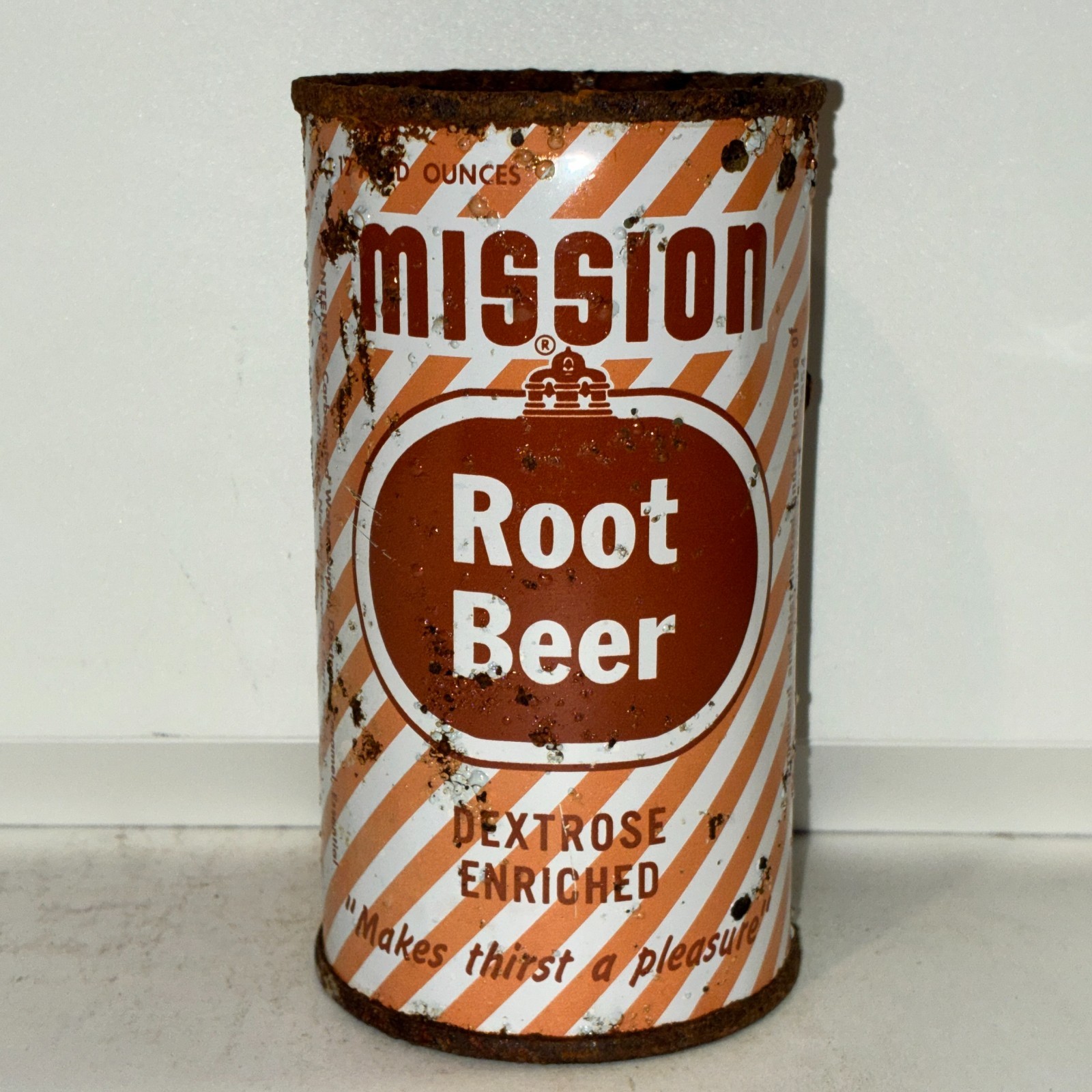 Mission Root Beer soda can, flat top