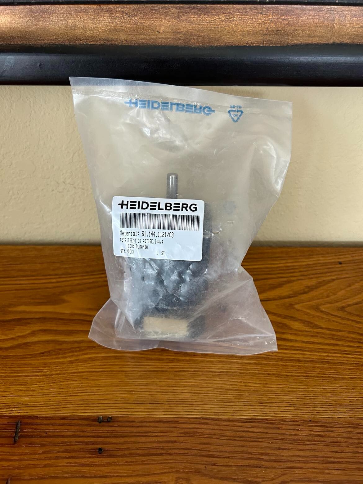 1PC Heidelberg 61.144.1121/03 Geared Motor Original Factory Sealed