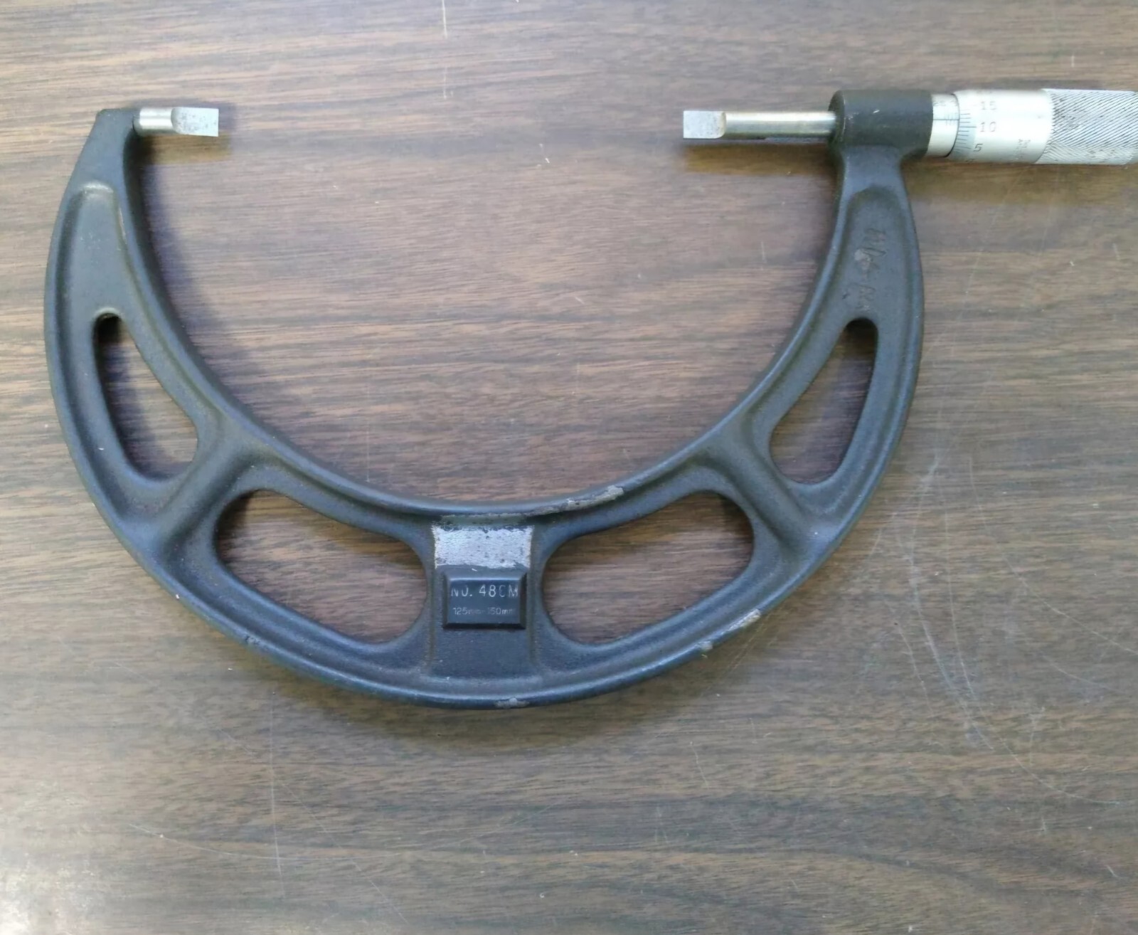 CALIBRATED METRIC Starrett No 486  125-150mm (5-6”) Outside Blade Micrometer