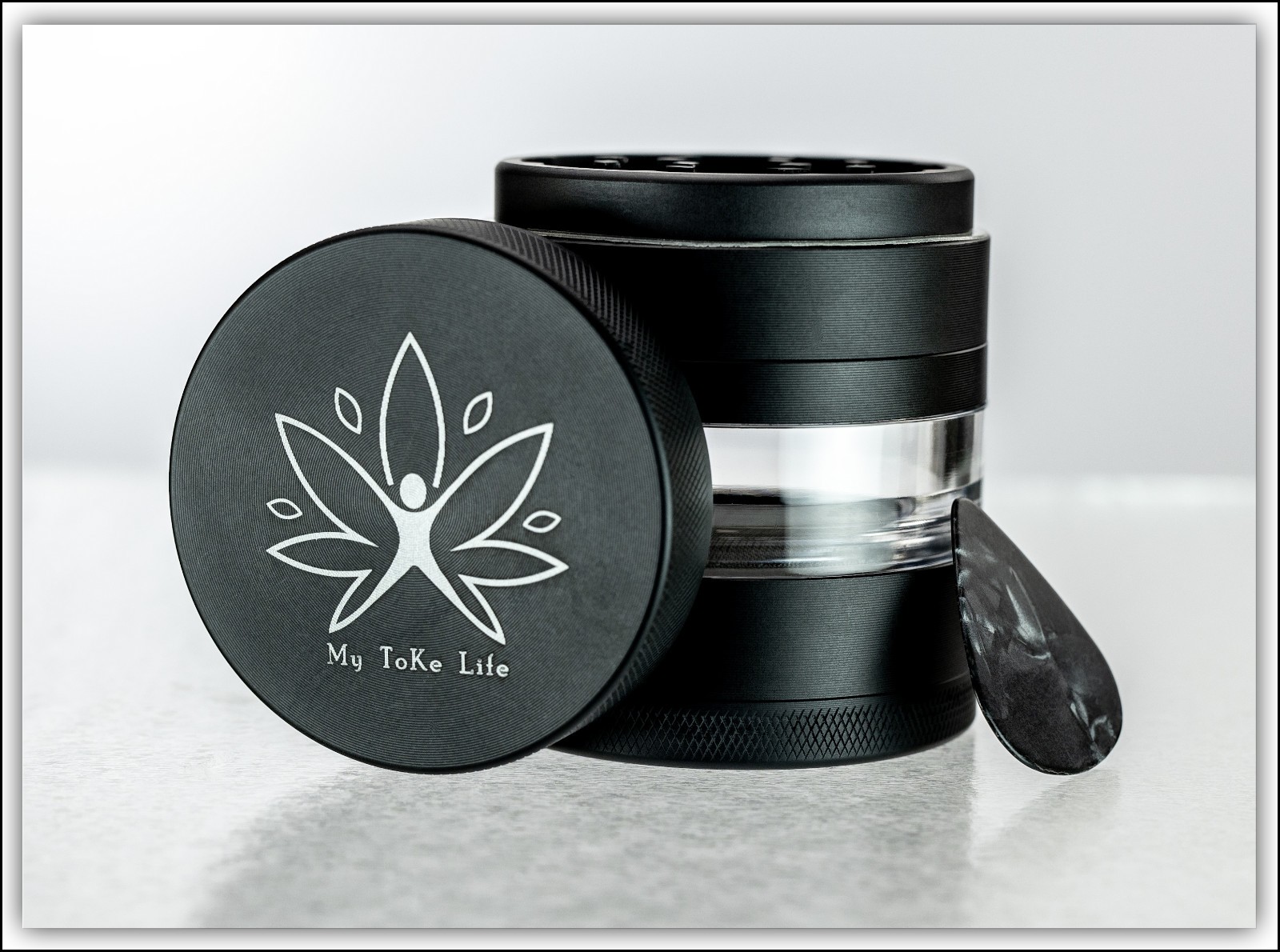 5-Piece Herb & Tobacco Grinder with Clear Jar – Anodized Aluminum