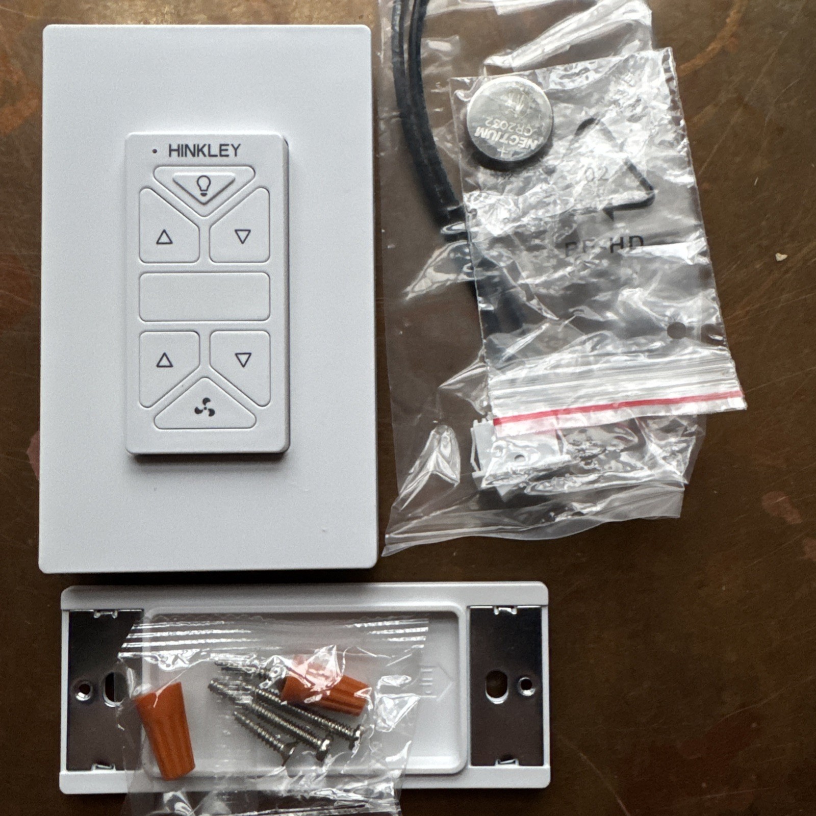 Hinkley TR342A-L Ceiling Fan WIFI Remote Control Transmitter w/ Wall Plate