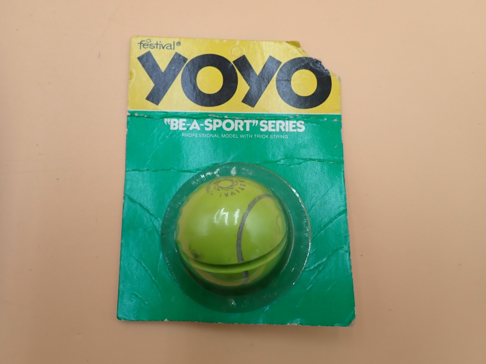 Rare Vintage Festival Yoyo "Be a sport series" Tennis Ball 1976 Union Wadding Co