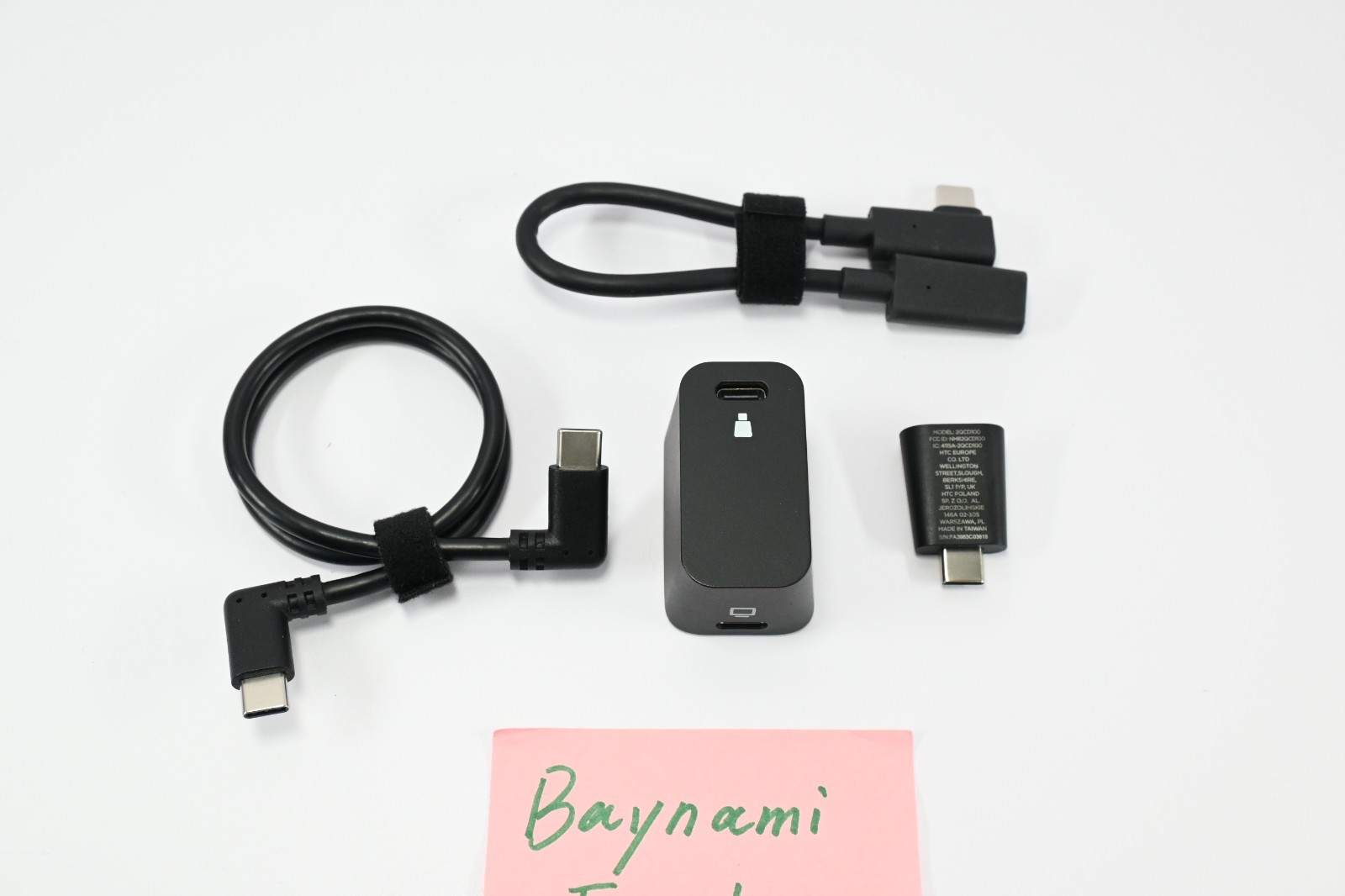 HTC VIVE Wireless Dongle Ultimate Tracker #99HATU003-00 + Extra USB-C Cable