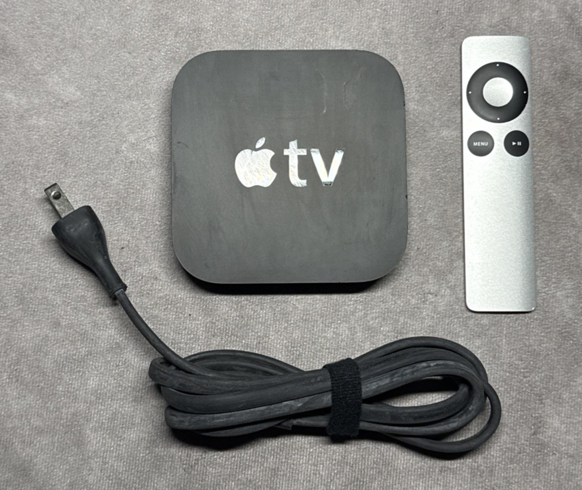 Apple TV 3rd Generation A1469 HD Digital Media Streamer Black 1080p 8GB