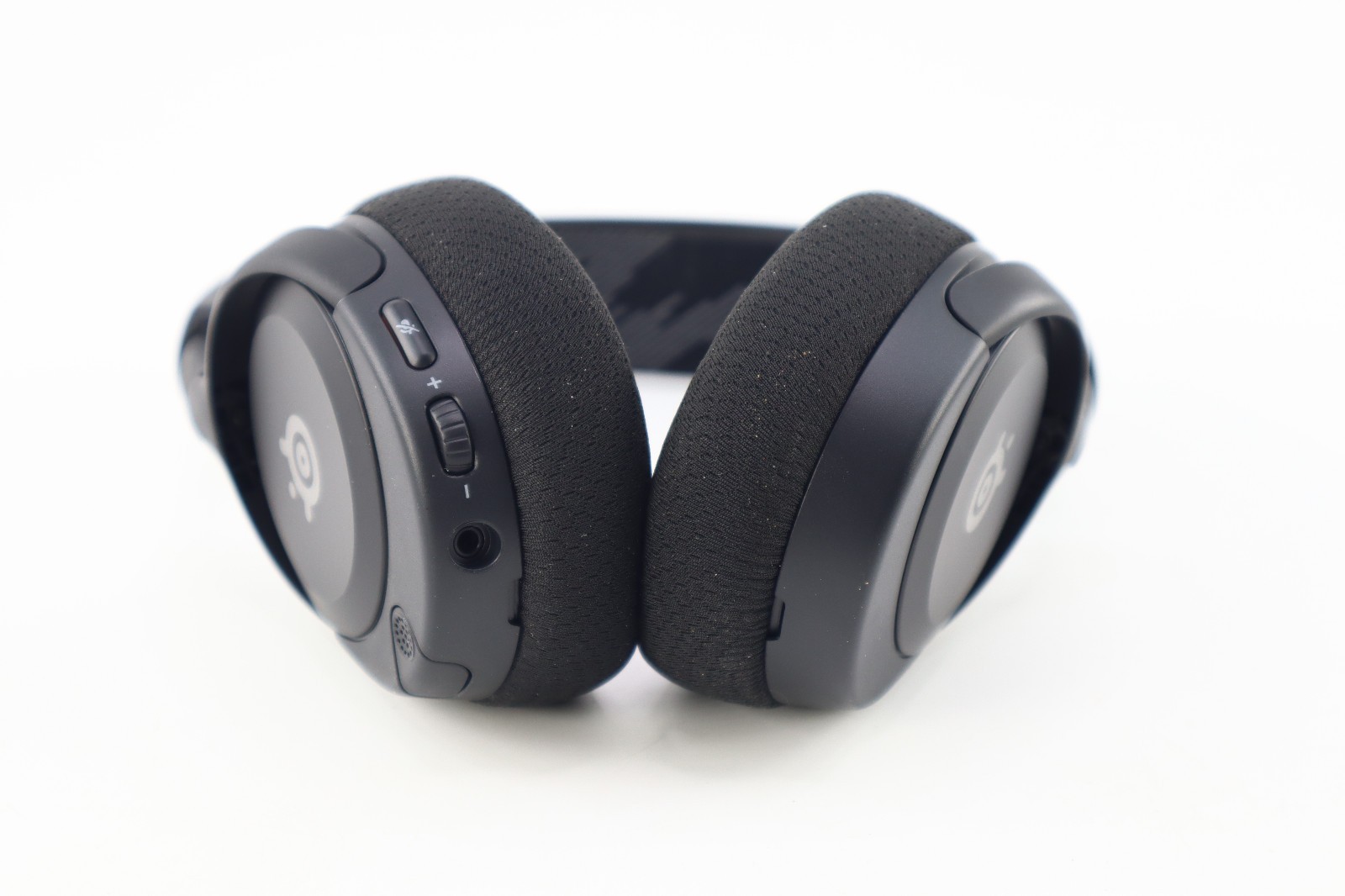 SteelSeries Arctis Nova 1 Wired Multi-System Gaming Headset Tested