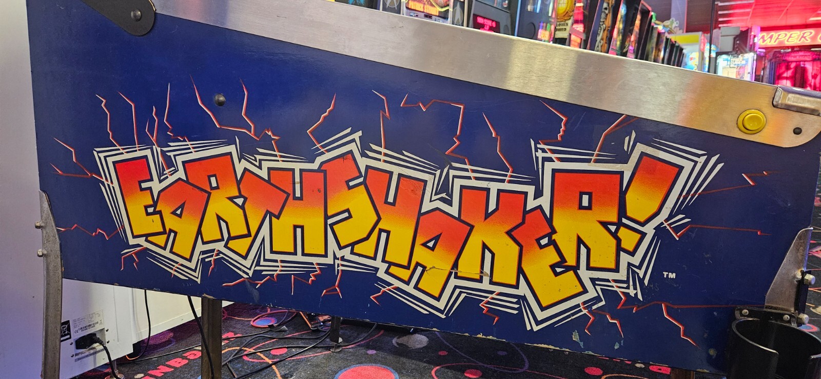 Earthshaker Pinball by Williams - 2442