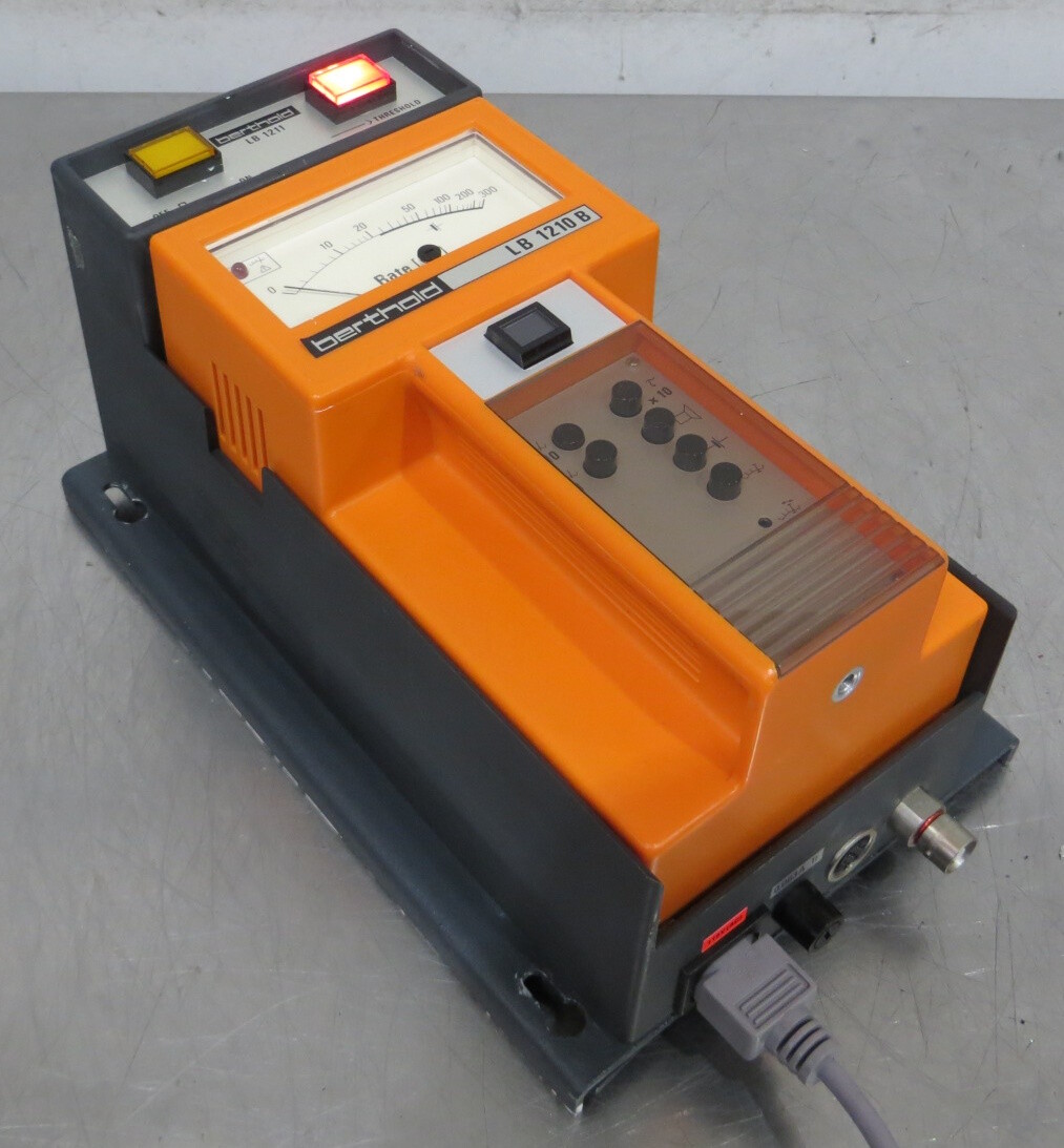T196164 Berthold LB 1210B Contamination Meter w/ LB 1211 Housing