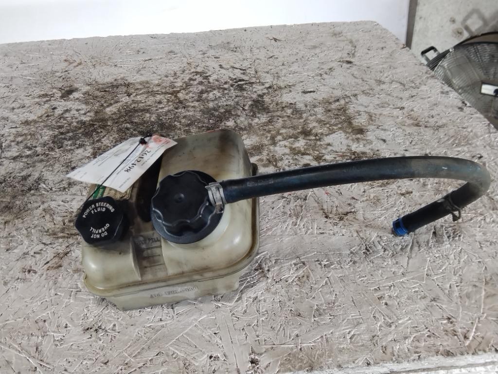 Replaces 2017 FREIGHTLINER M2 106 POWER STEERING RESERVOIR ,  GA