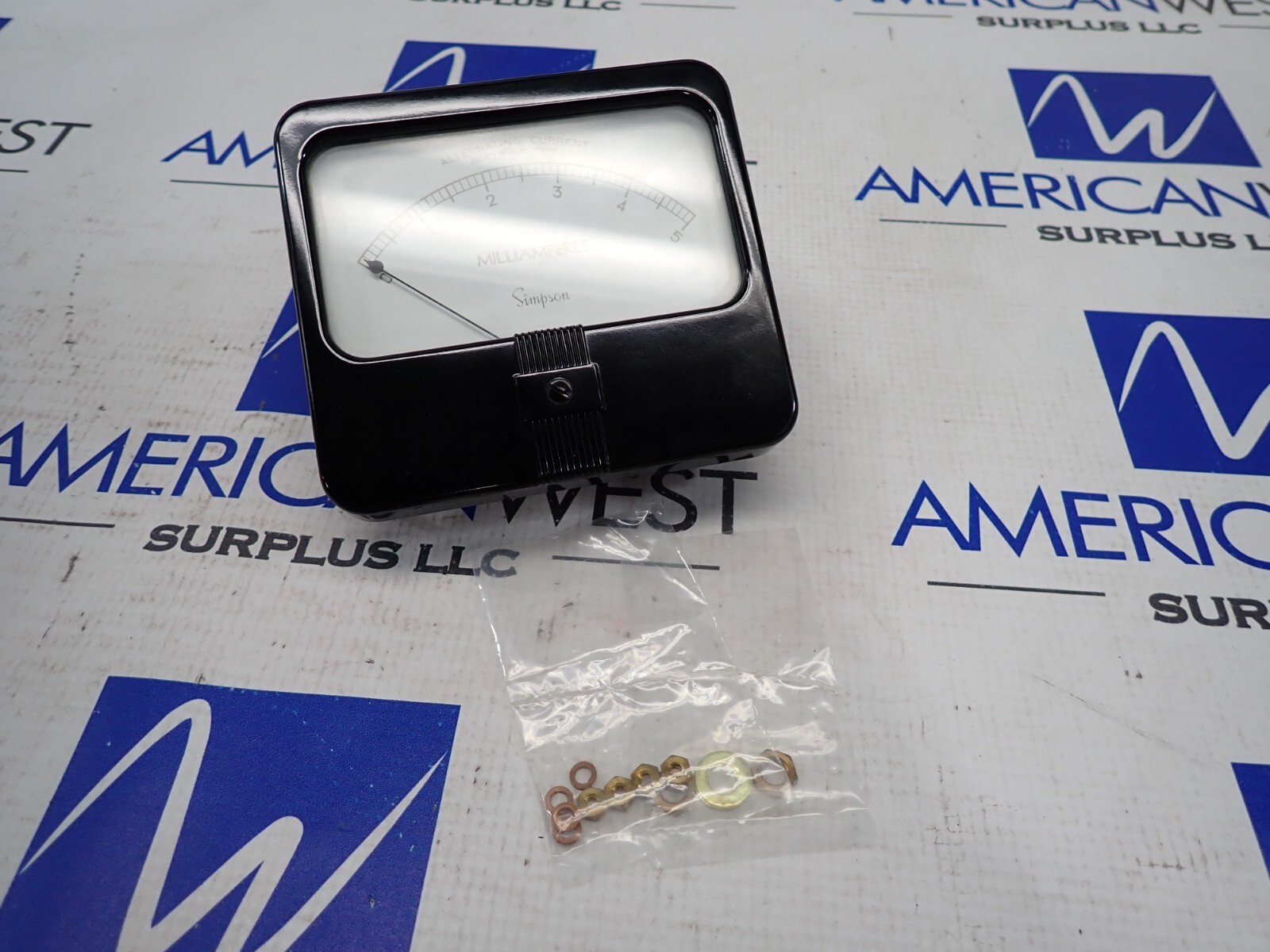 Simpson 6900 Model 49 Milliamperes Rectifier Type 0-5 AC Milliamps Panel Mount