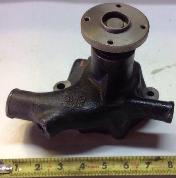 21010-37585 fits Nissan Water Pump 2101037585 w/gasket
