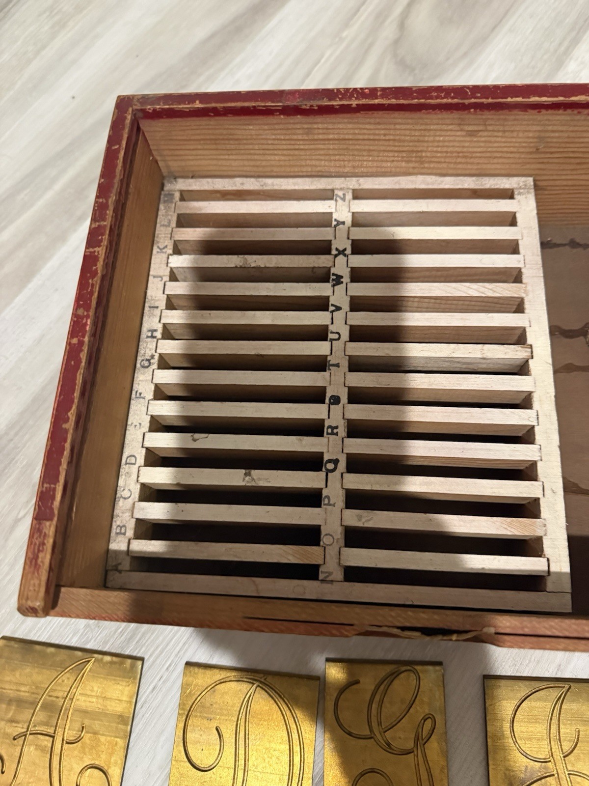 New Hermes Set Brass Engraving 48pc