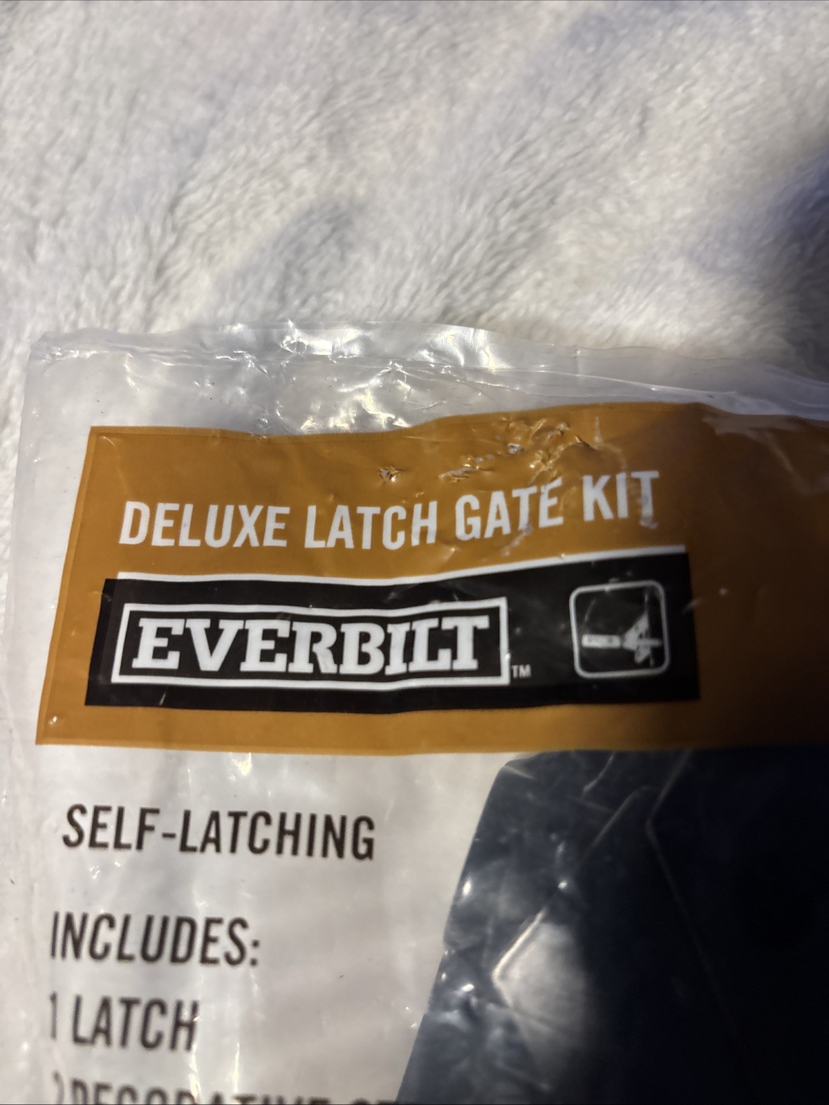 Everbilt Black Deluxe Latch Gate Set