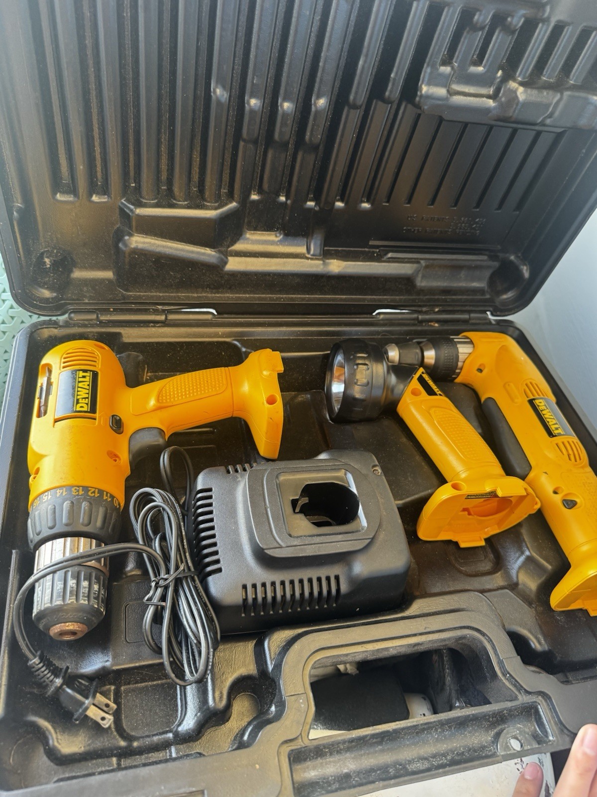 DeWalt 12V XRP DW953 3-Piece Cordless Combo Kit Drill