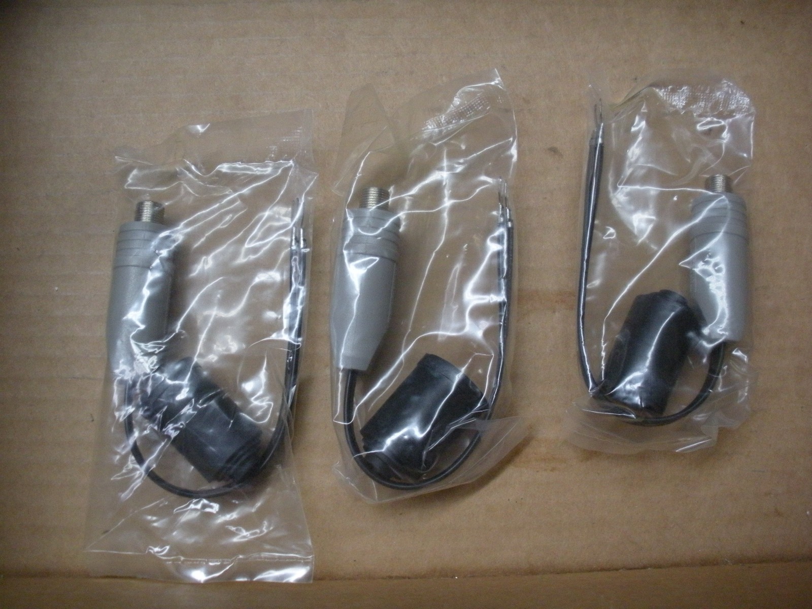 outdoor balun matching transformer 300 ohm twin lead to 75 ohm coax lot of 3