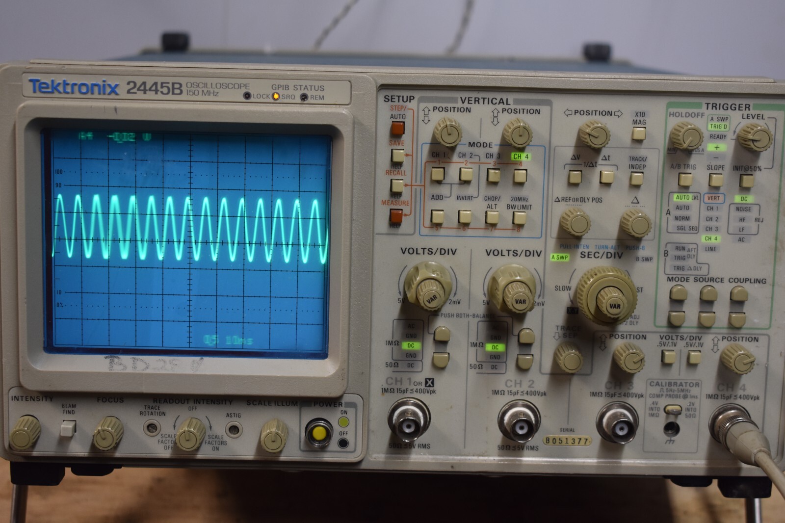 TEKTRONIX 2445B OSCILLOSCOPE