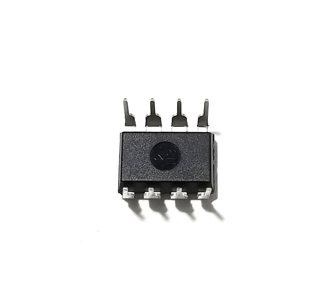 10PCS TLV271IP TLV271 + Sockets - 3-MHz Rail-to-Rail Op Amp IC