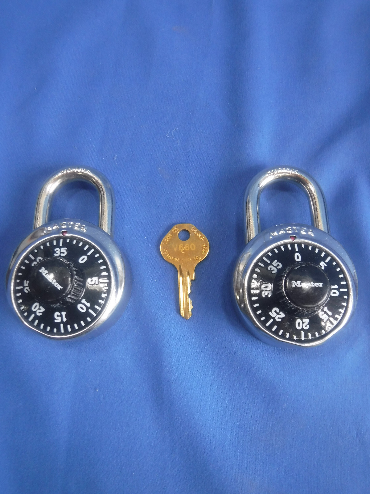 TWO Master Locks PRE-OWNED/USED Combination Black Padlocks 1525 Lock With Key!