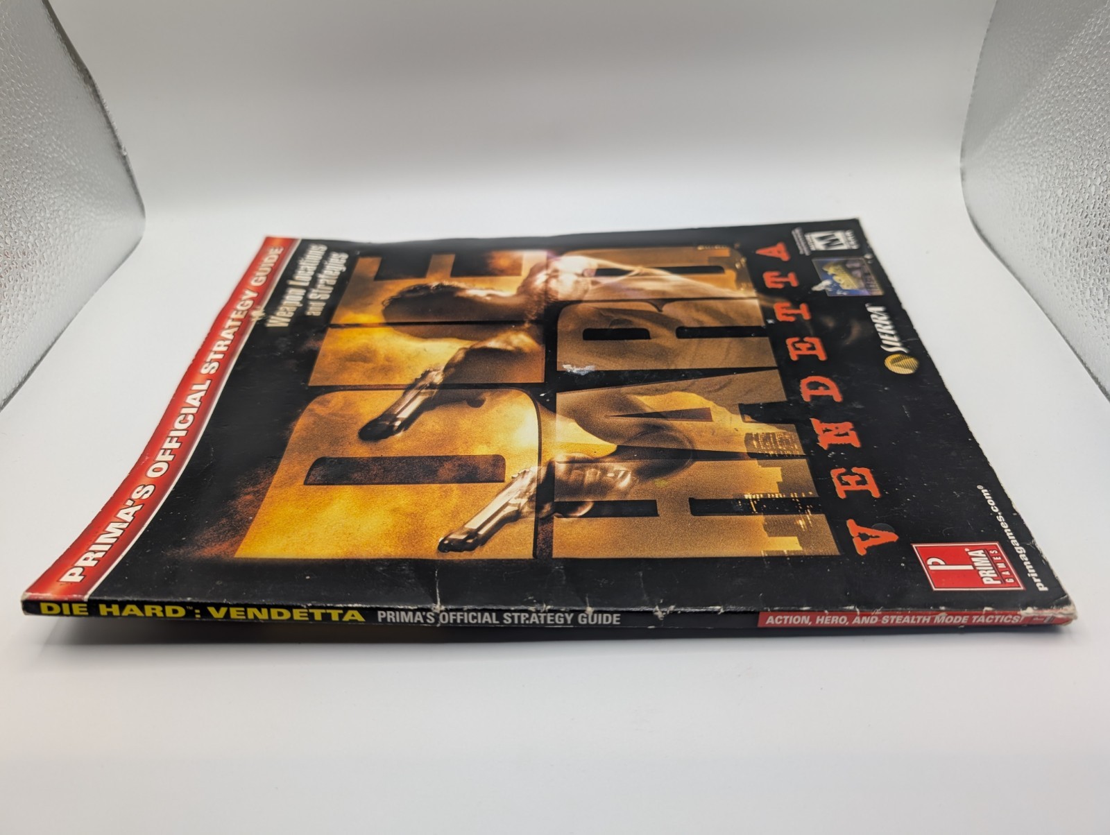 Die Hard Vendetta Video Game Strategy Guide Nintendo GameCube