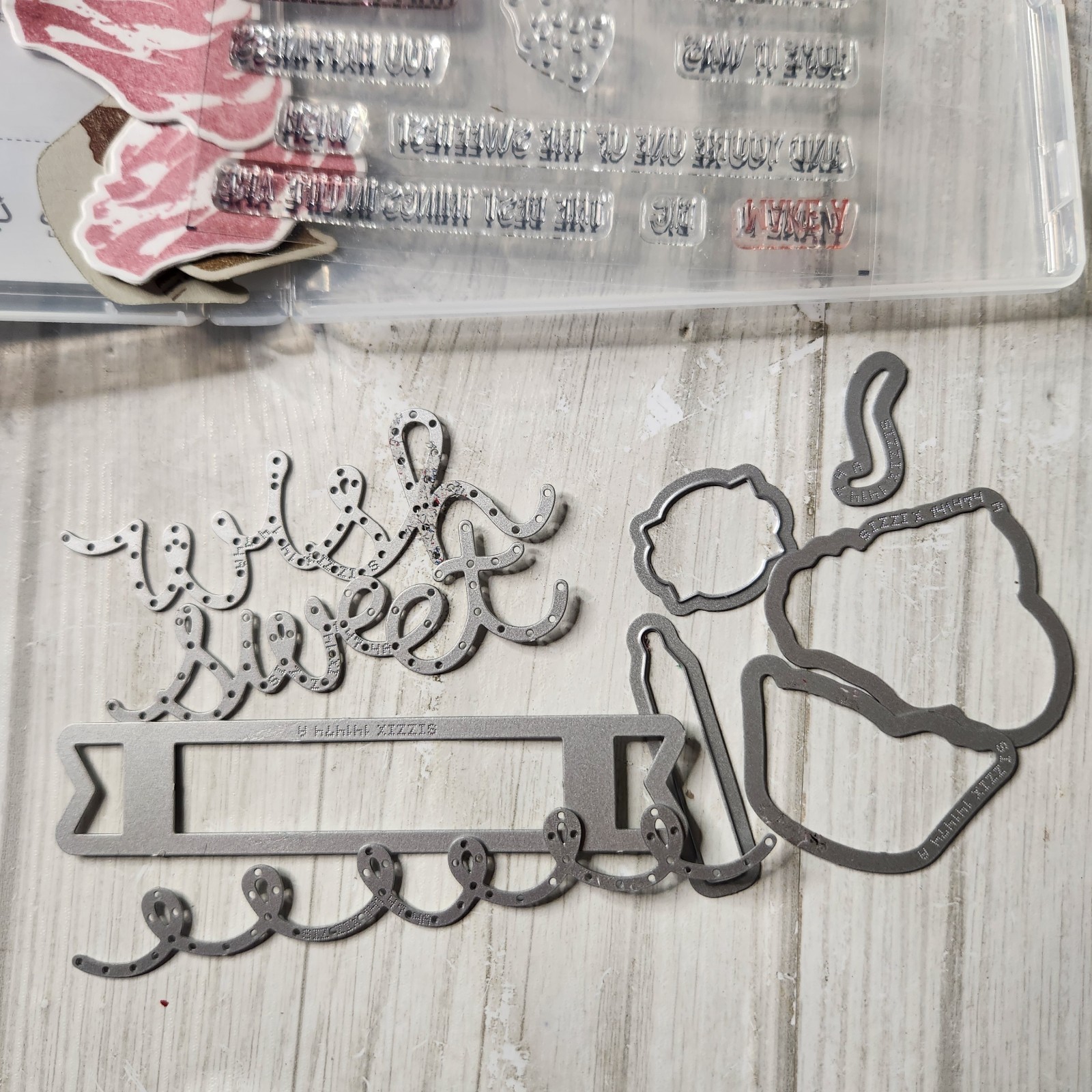 Stampin Up Sweet Cupcake and Cupcake Framelets Dies Set