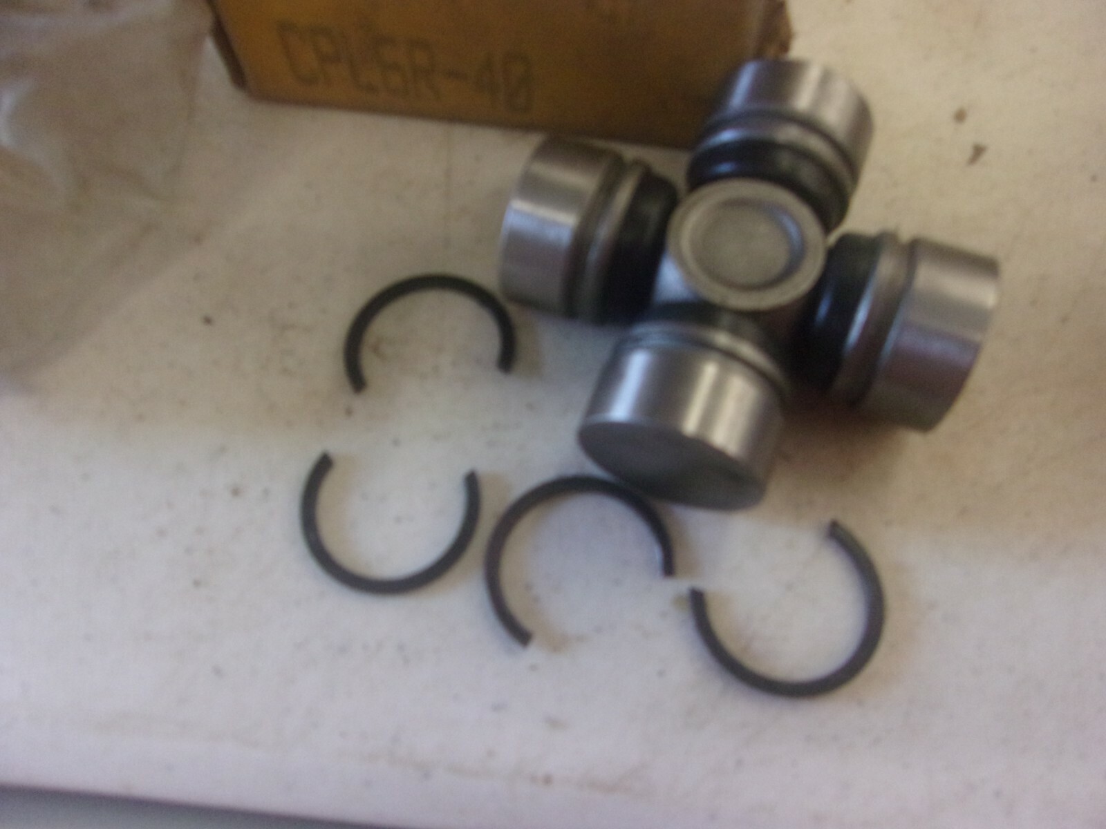 GGPL-6R  Neapco CPL6R-40 Universal Joint