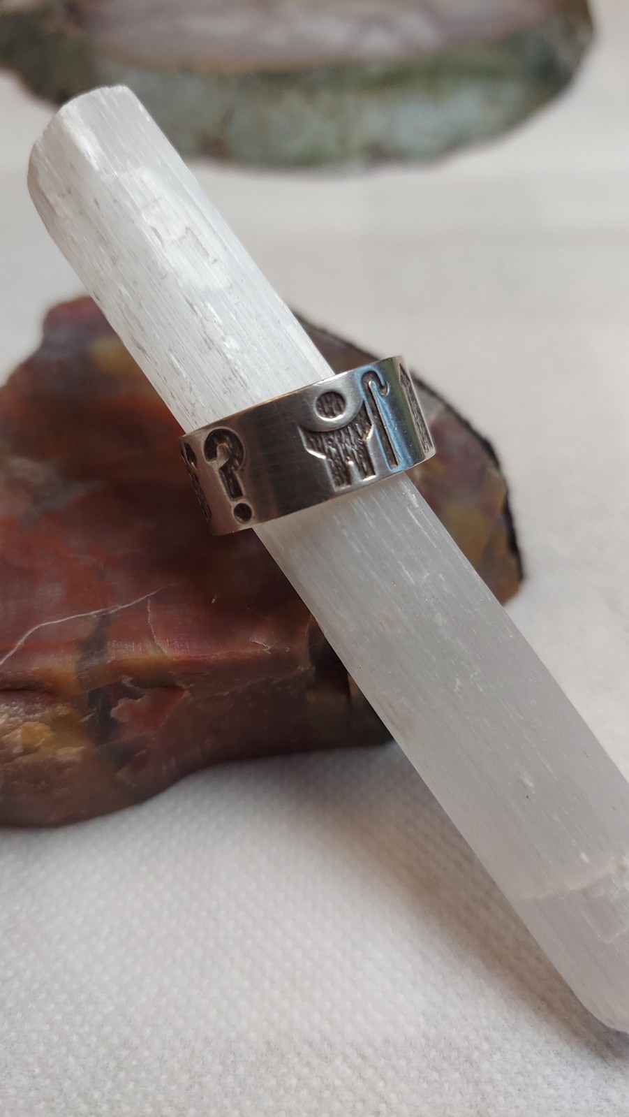 Mens history of Ireland ring, sterling silver, size 11.5