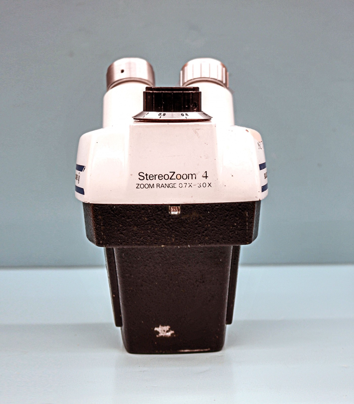 Bausch & Lomb StereoZoom 4 Stereo Microscope