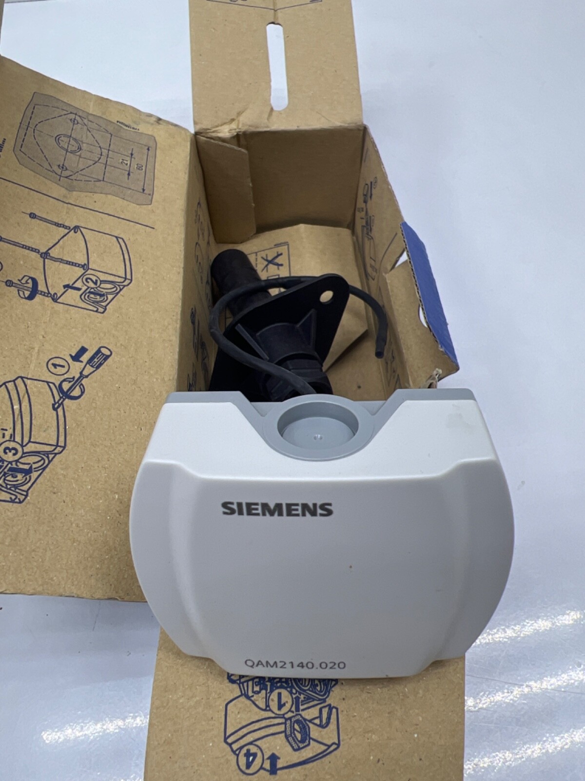 Siemens QAM2140.020 Duct Temperature Sensor