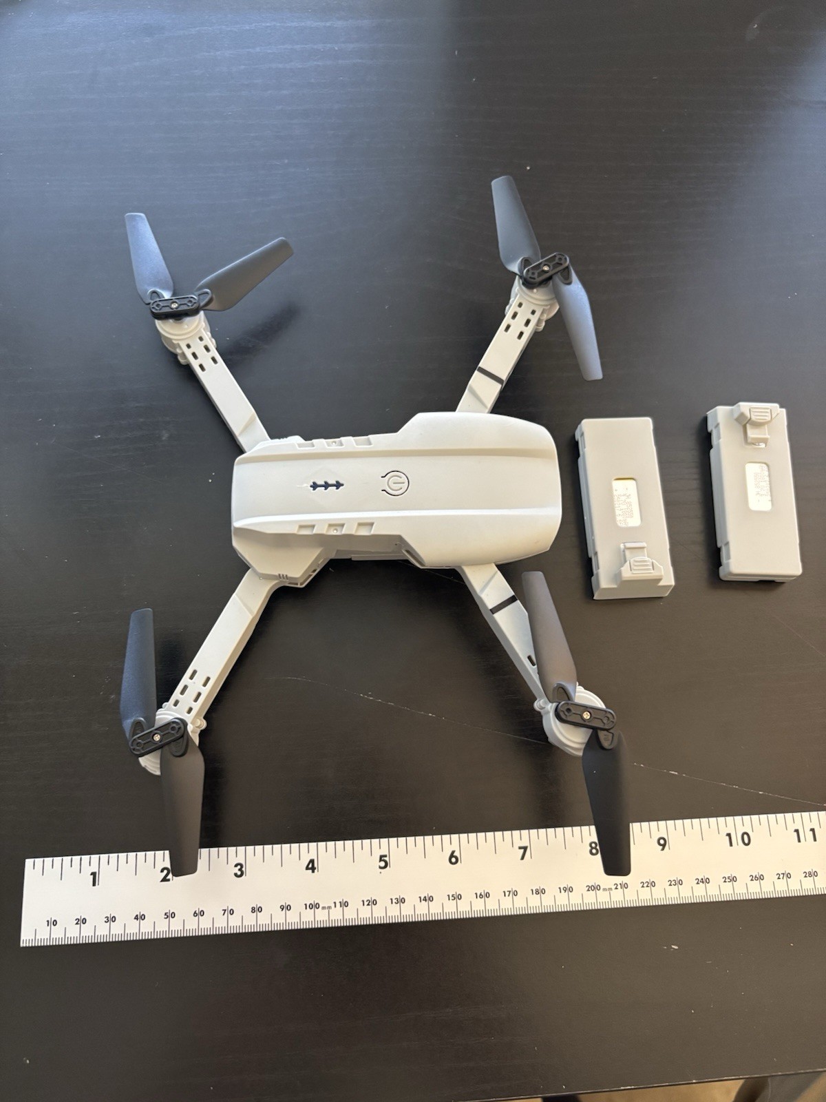 E99 Drone Dual Camera, Trajectory flight, Optical flow hovering NEW 14+ Age