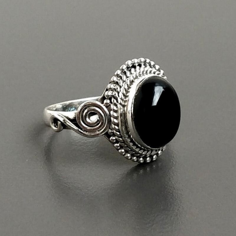 Sterling Silver 925 Metal Purity Black Onyx Gemstone Handmade Women Ring