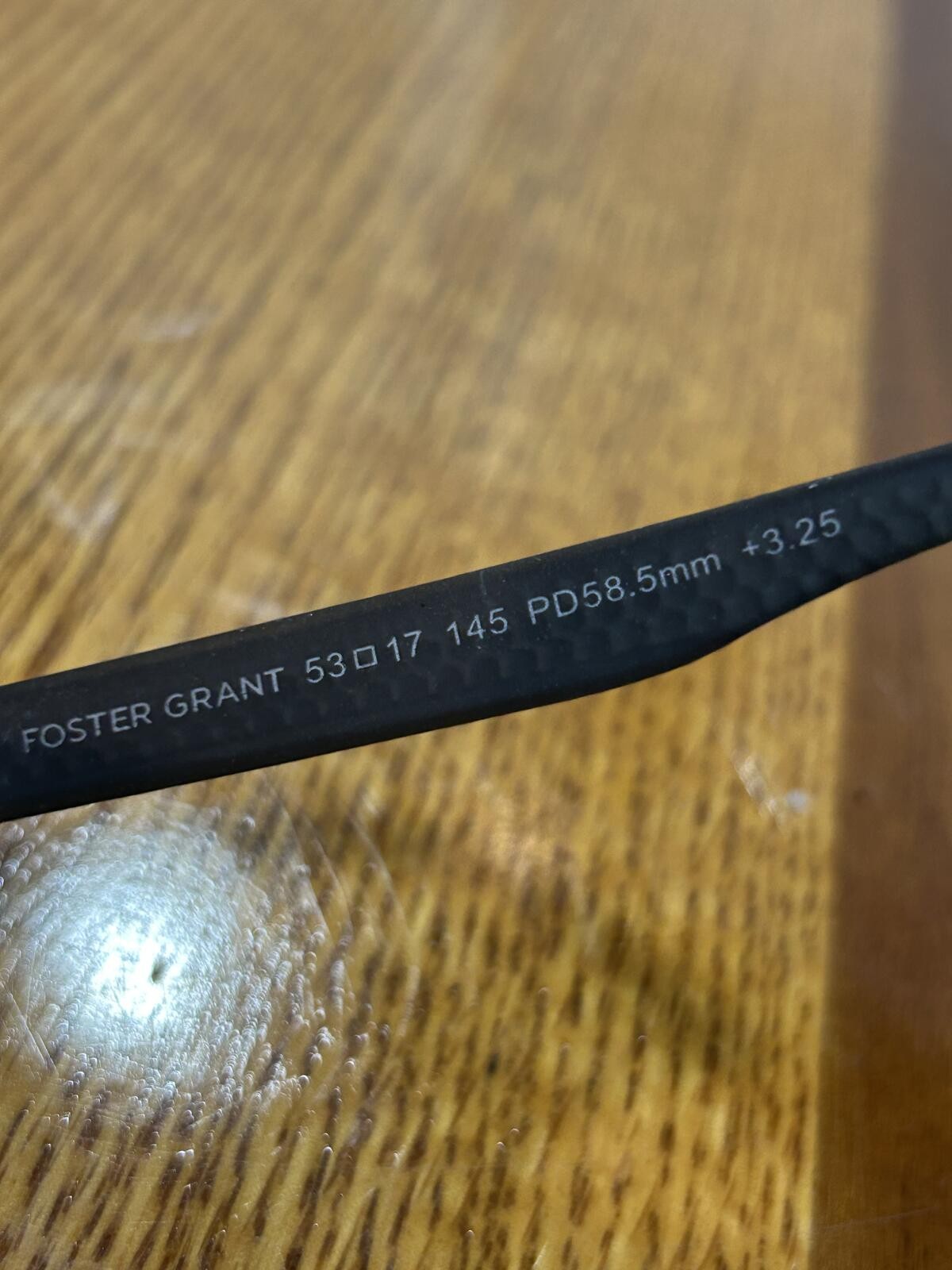 Foster Grants Reading Glasses +3.25 with Black Frame and Case