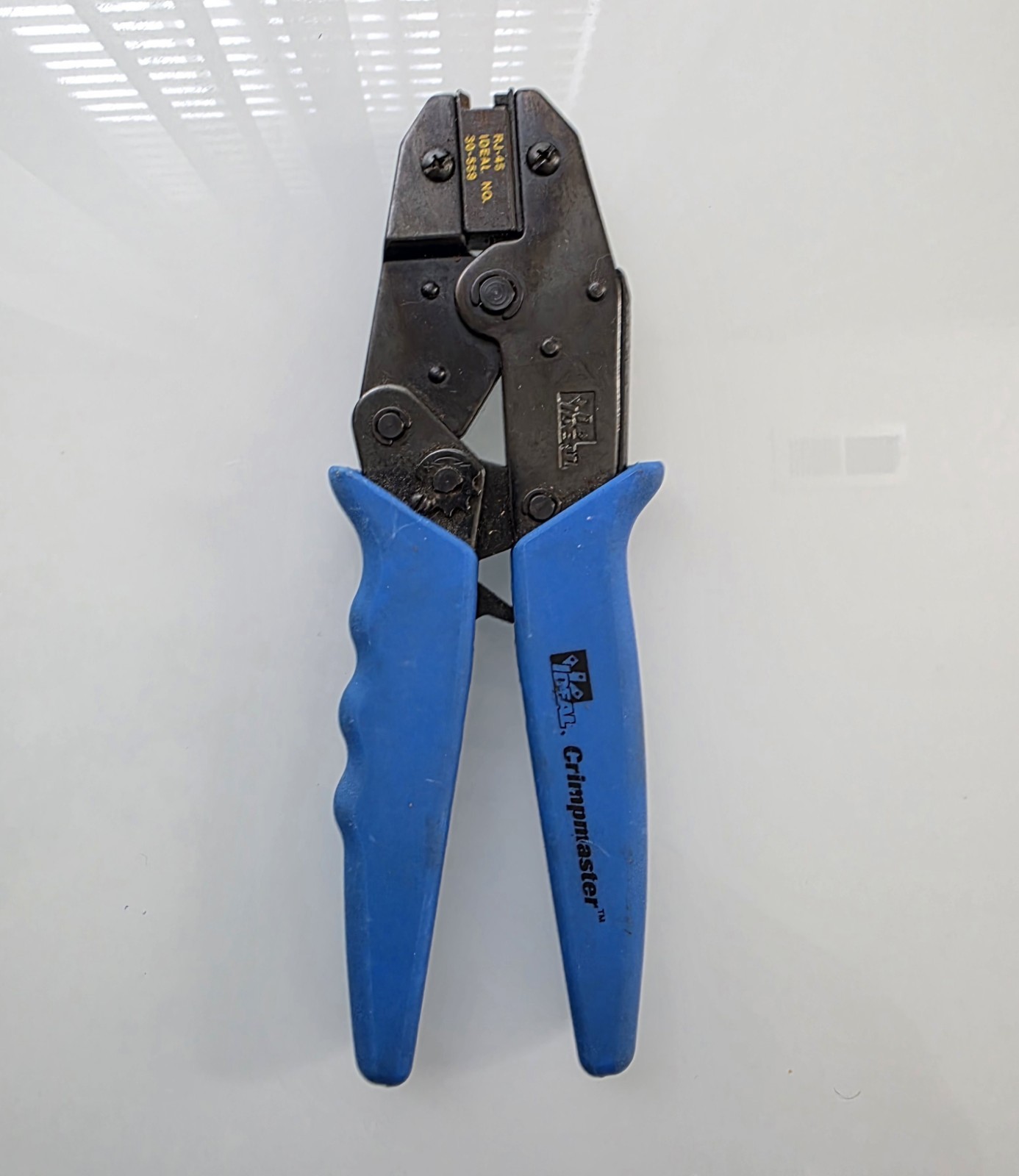 IDEAL 30-559 Hand Crimping Tool, RJ-45, for 2,4, or 6 position Modular Contact