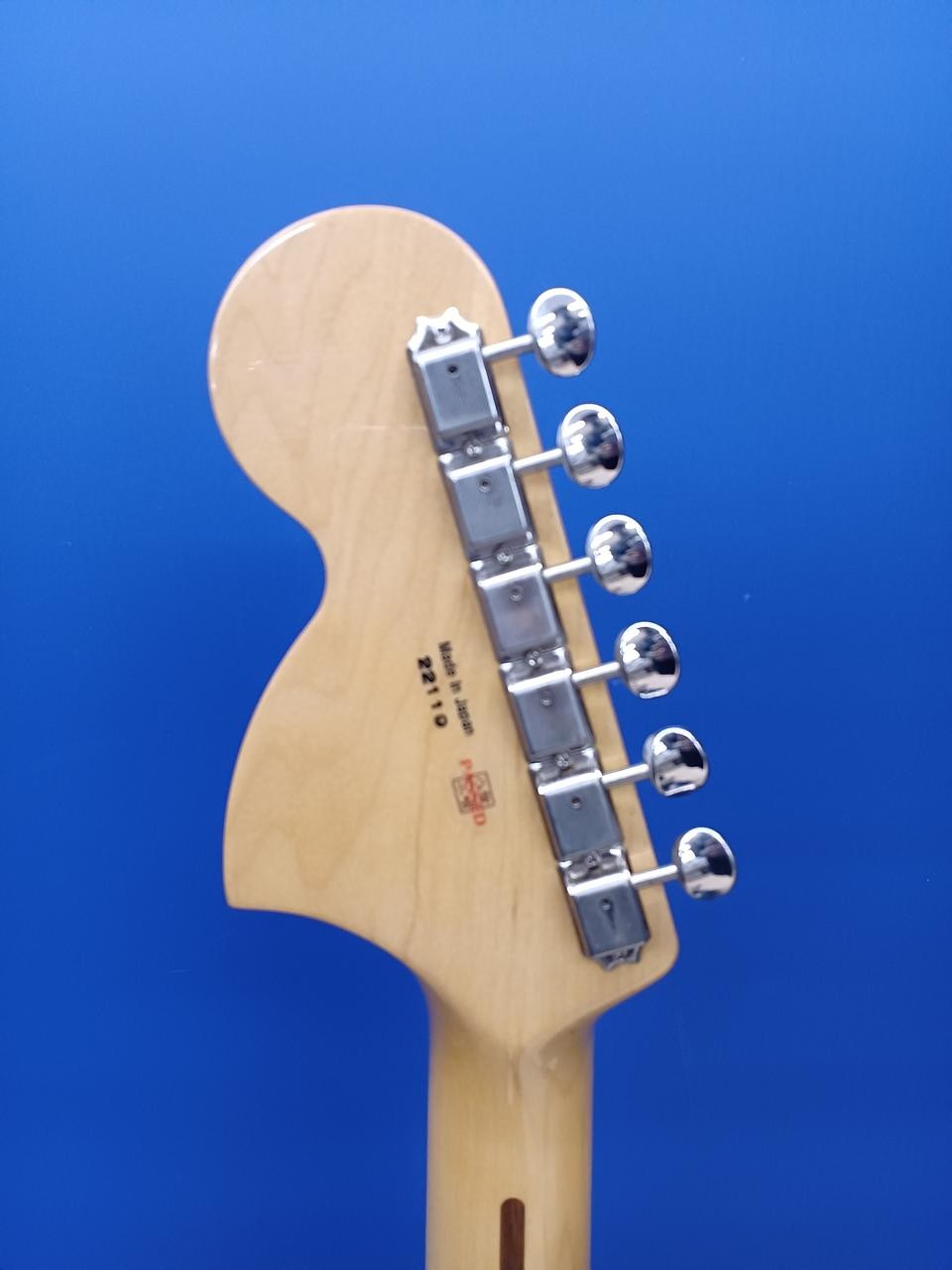 Eight-string Kouta TORNADER Fender series Other body types