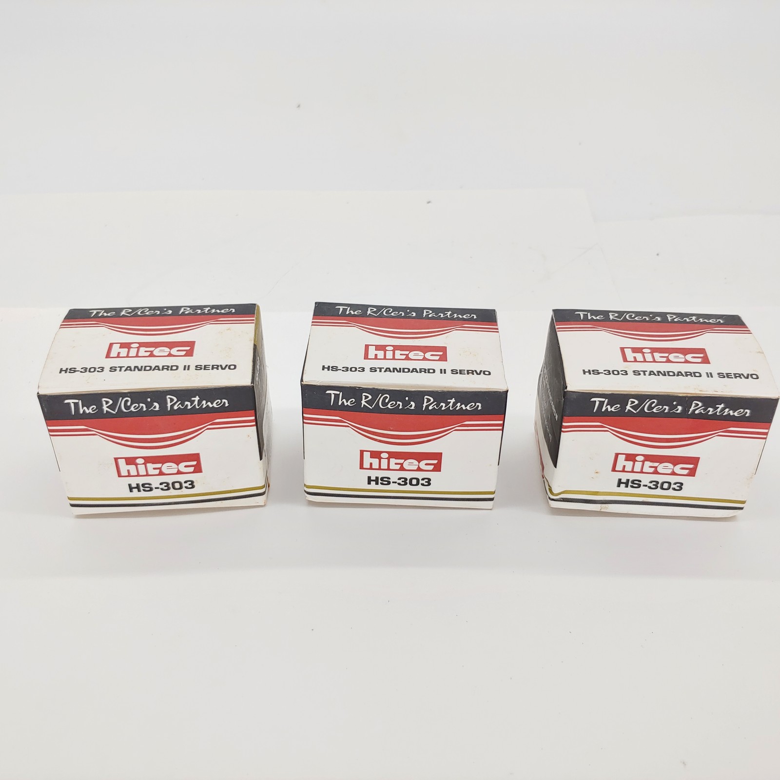 3x Hitec RC HS-303 Servos NEW IN OPEN PACKAGE