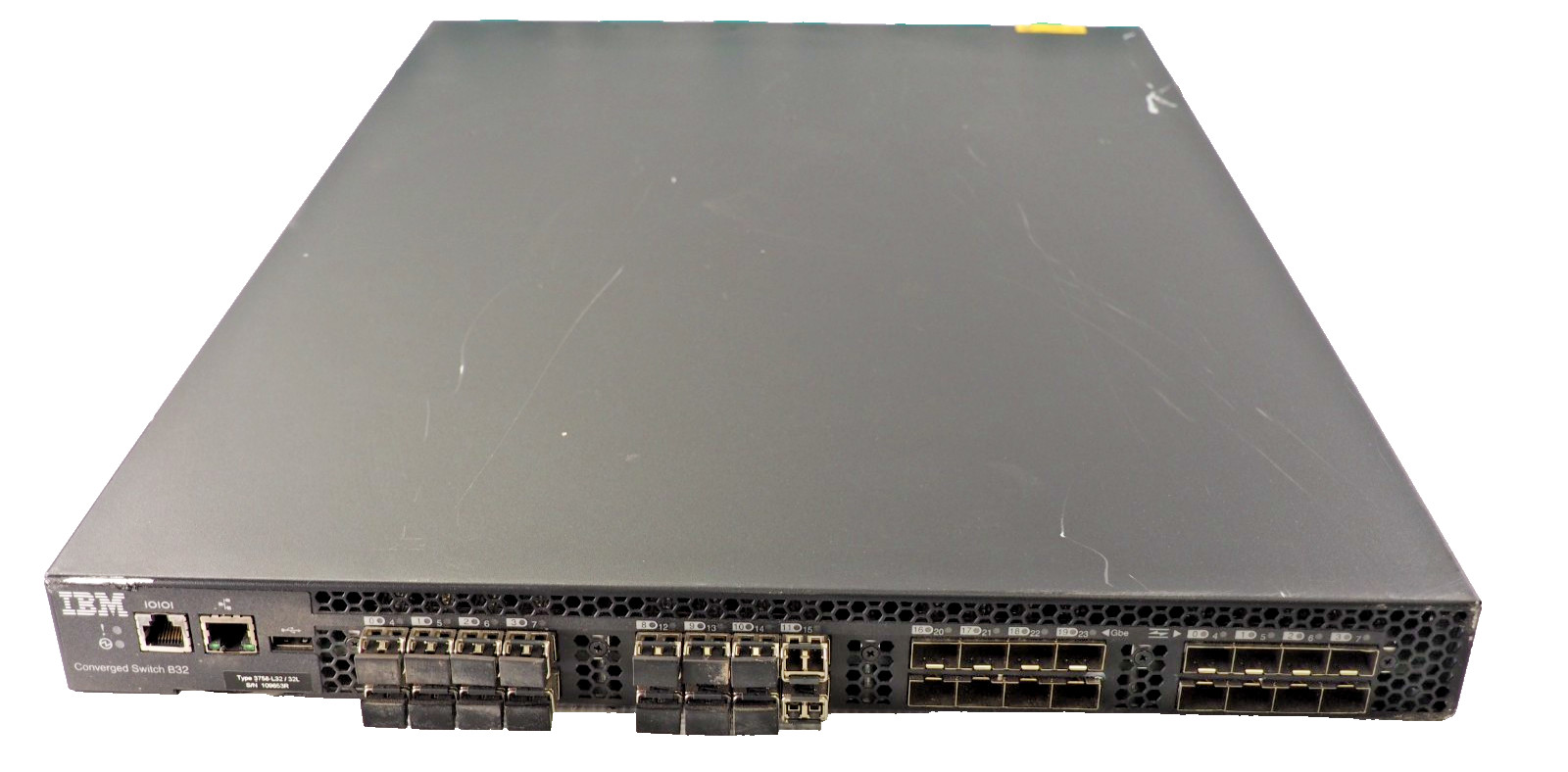 IBM Converged Switch B32 32-Port 10GbE Fiber Network Switch Dual AC
