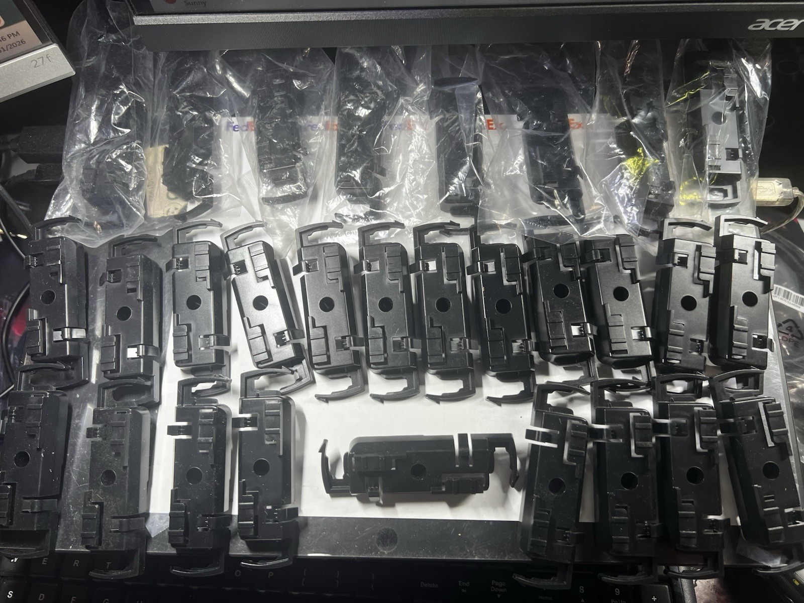 Fiber cable retention bracket (strain-relief clip) for a fiber patch panel  X30