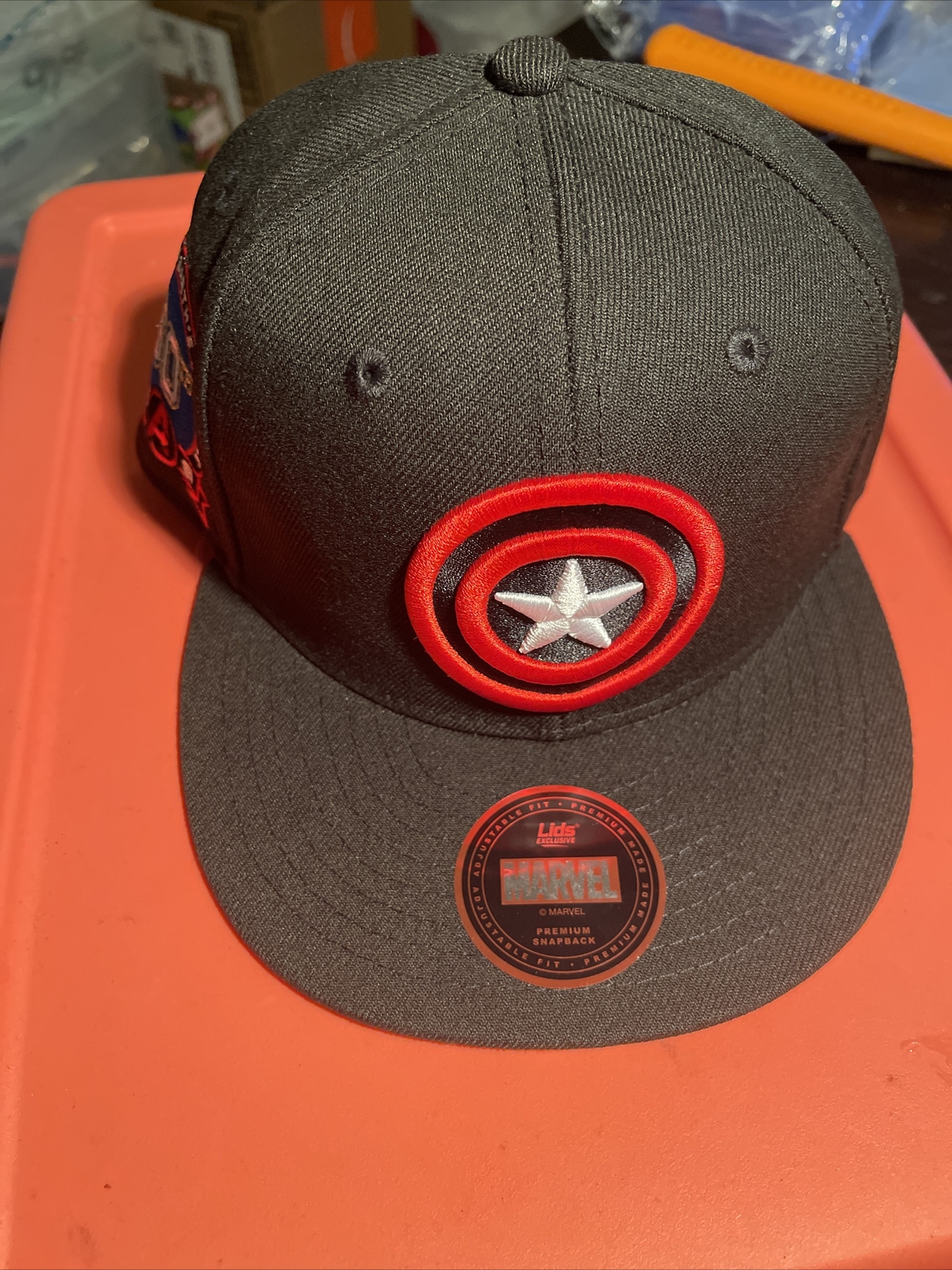 Captain America Marvel 60th Anniversary Lids SnapBack Hat NWT YOUTH ADJUSTABLE