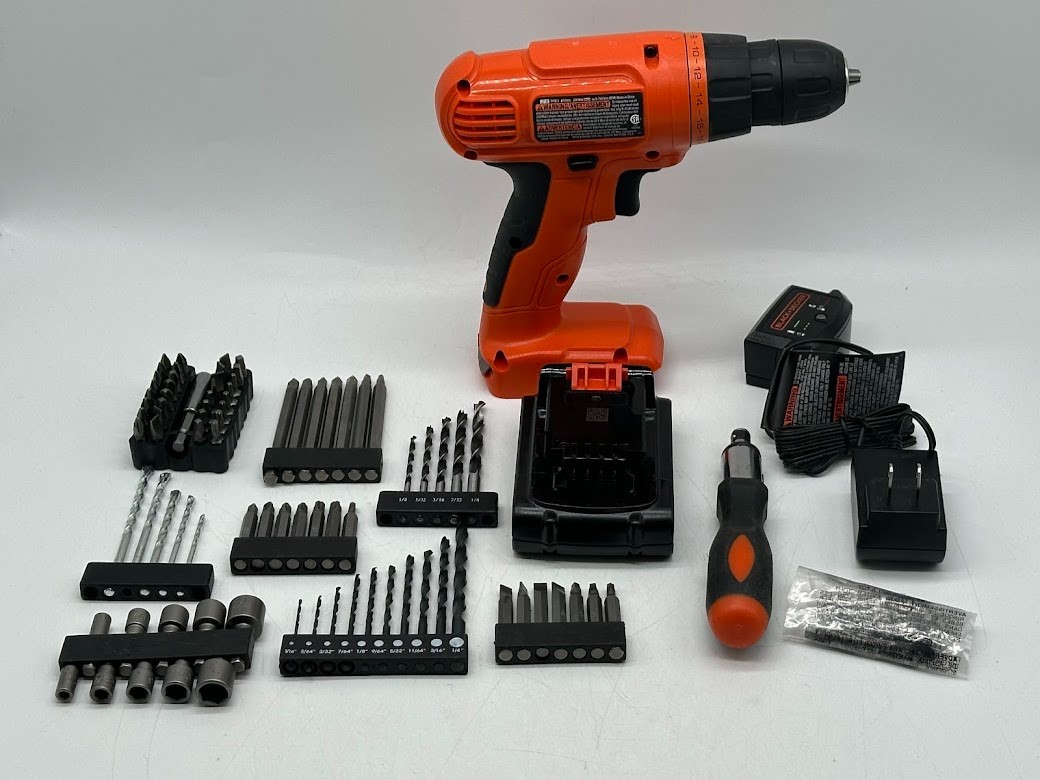 BLACK+DECKER 20V MAX* POWERCONNECT Cordless Drill Driver Kit (BDC120VA100)
