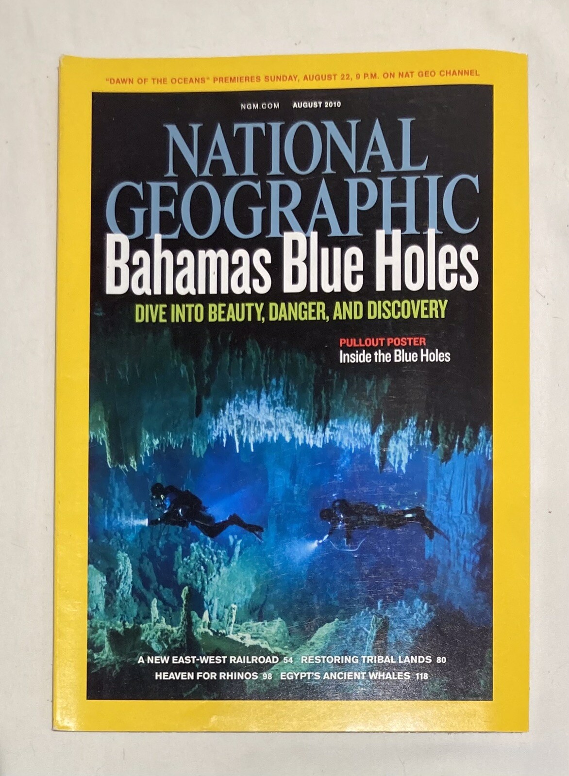 National Geographic Magazine August 2010 - Bahamas Blue Holes