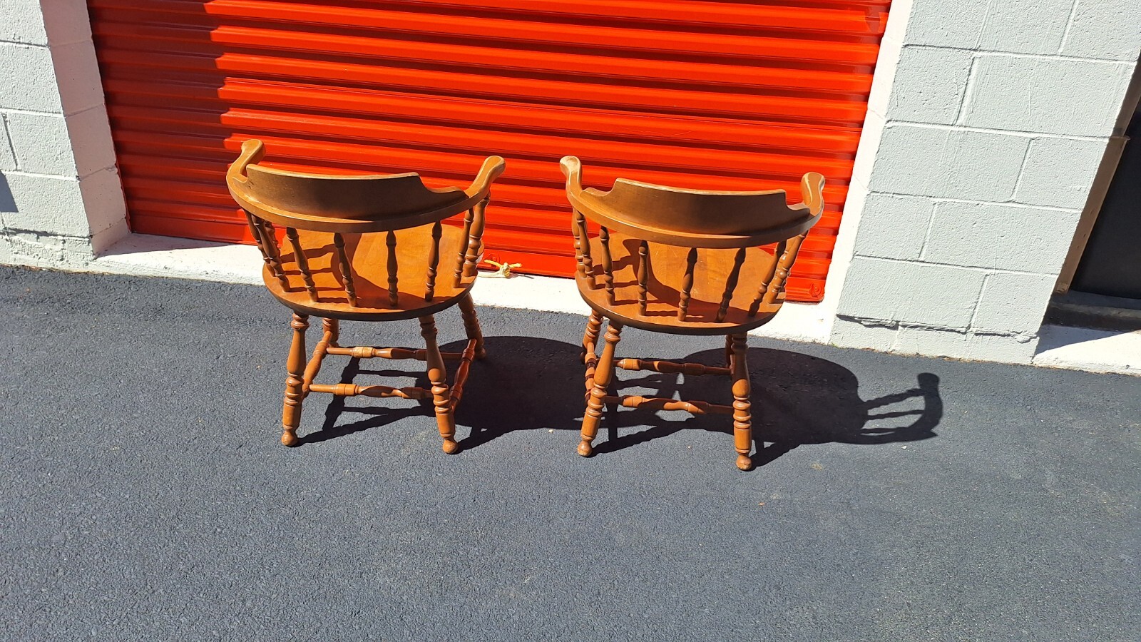 2 Vintage S Bent & Bros Colonial Windsor Captain Spindles \ Folding table