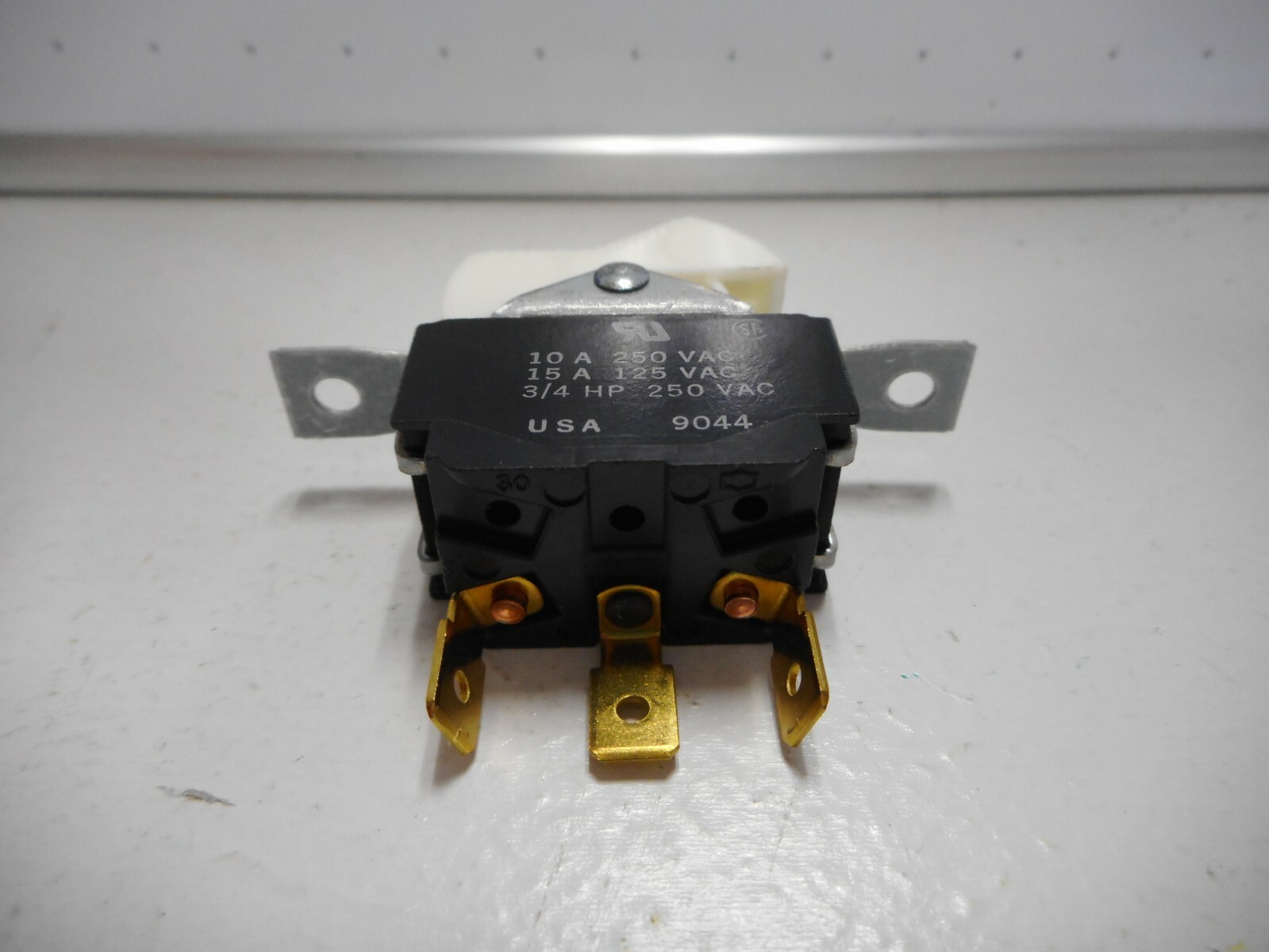 NOS 8911K494 TOGGLE SWITCH