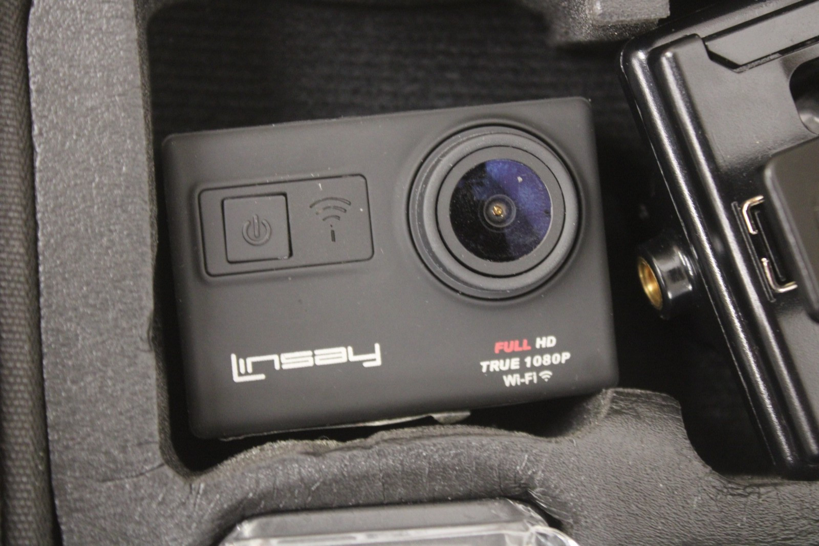 LINSAY X-7000A Sport Action Camera Bundle