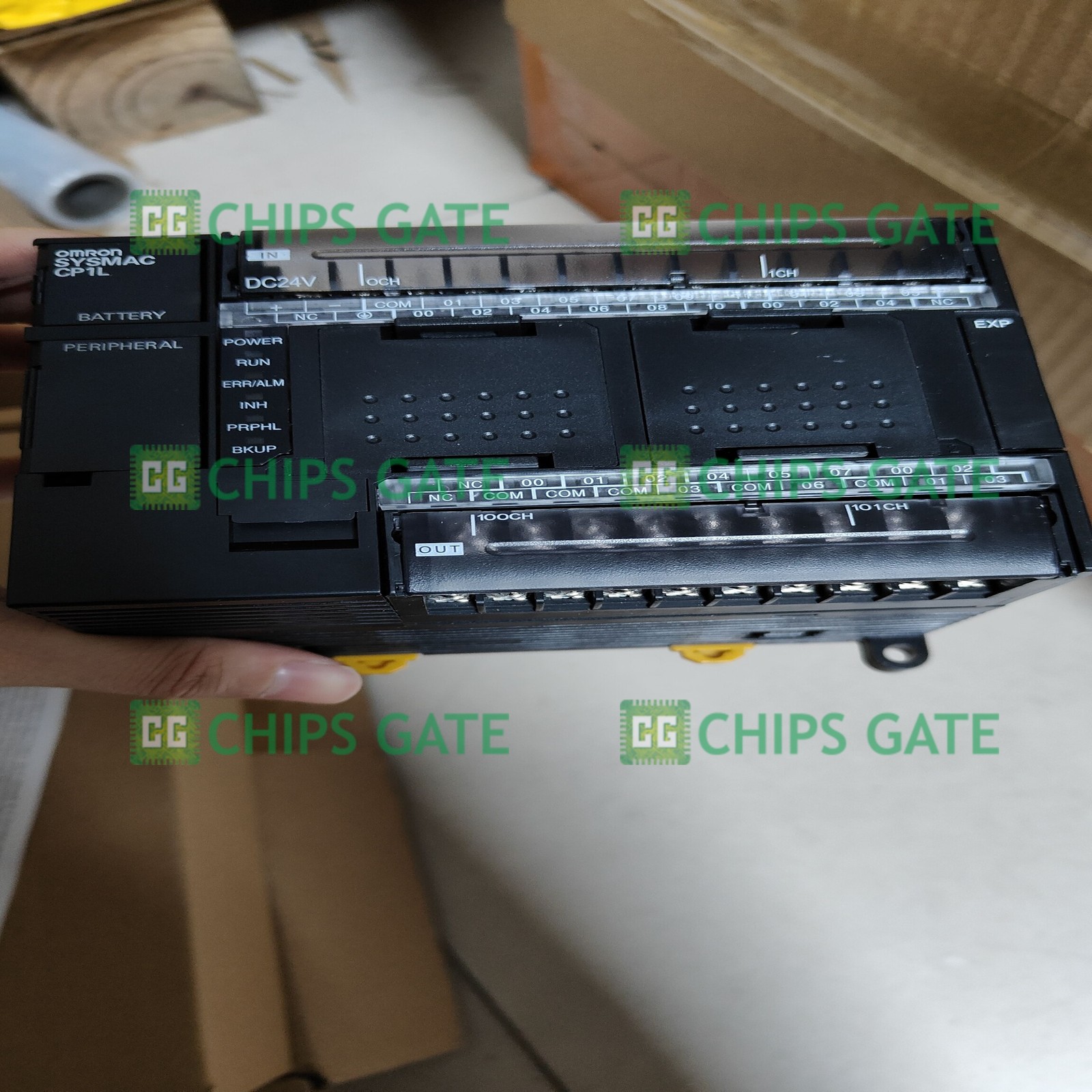 1PCS Brand New OMRON Programmable Controller CP1L-M30DR-D CP1LM30DRD PLC