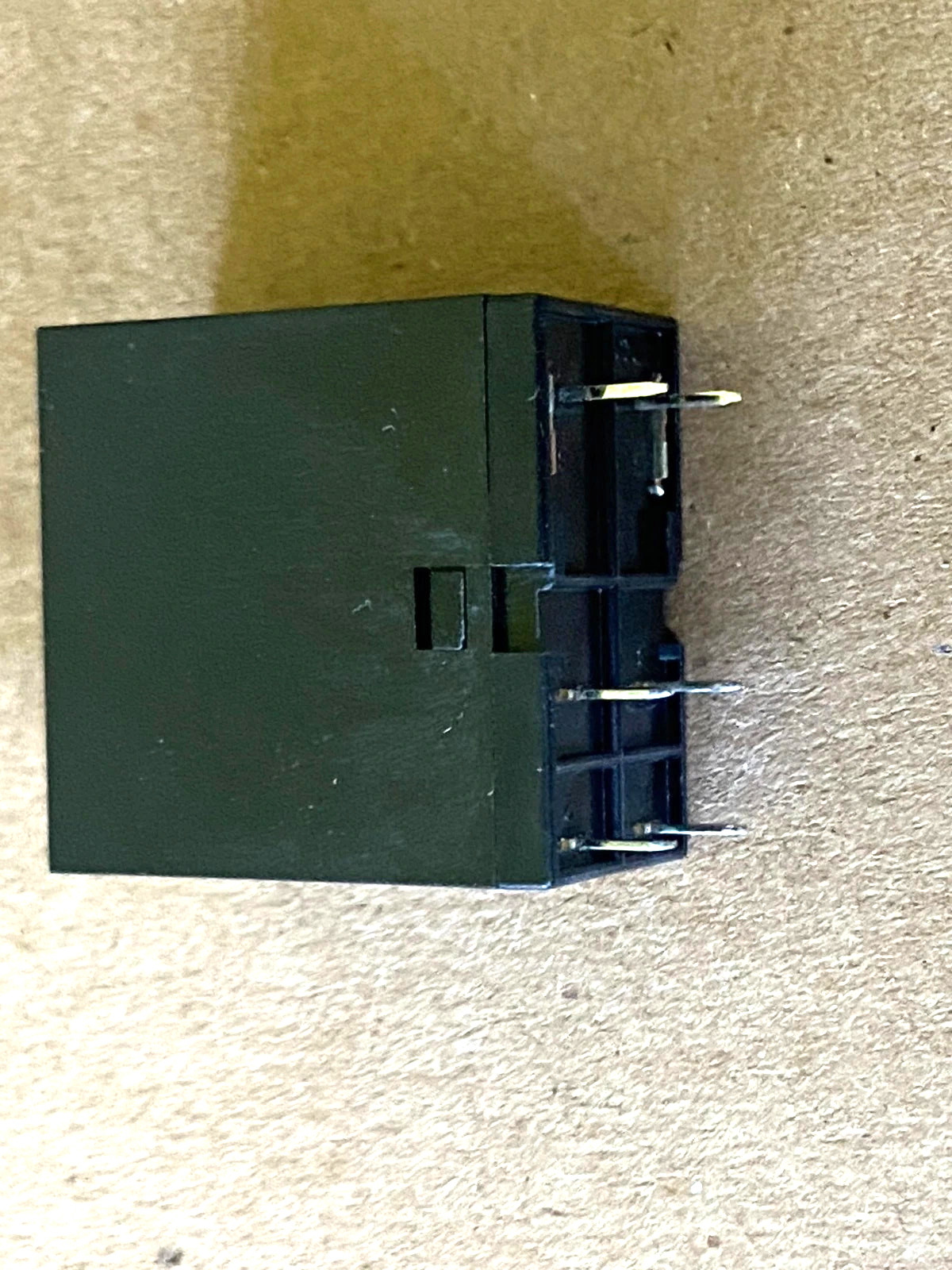 Sony TA-F700ES Power Amplifier protection relay.
