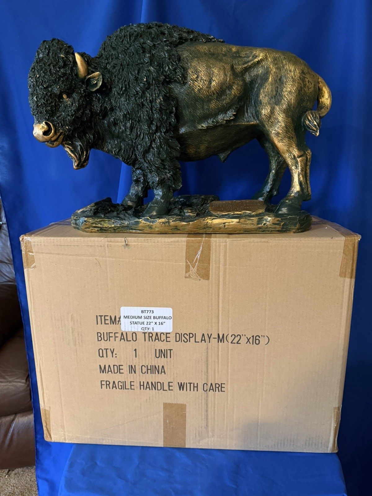 Buffalo Trace Distillery Statue Resin Display Whiskey Bar Man Cave 22” X 16”